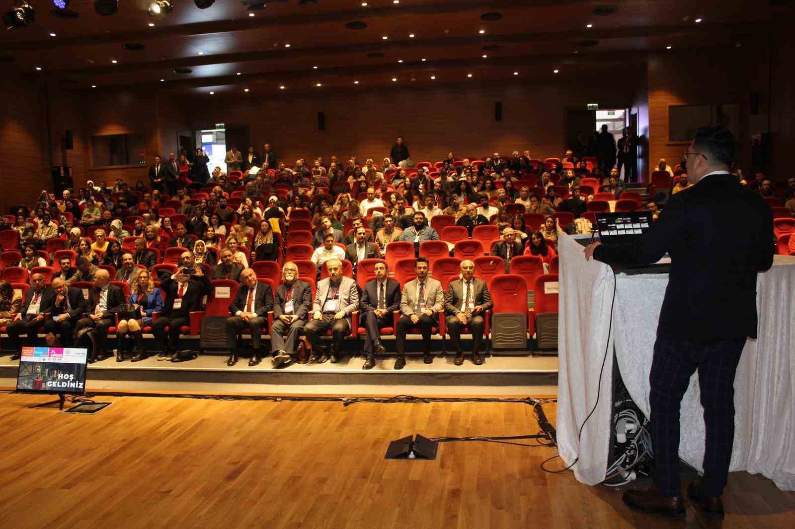 Adana Müze Kompleksi, Akdeniz Diyabet Akademisi’ne ev sahipliği yaptı