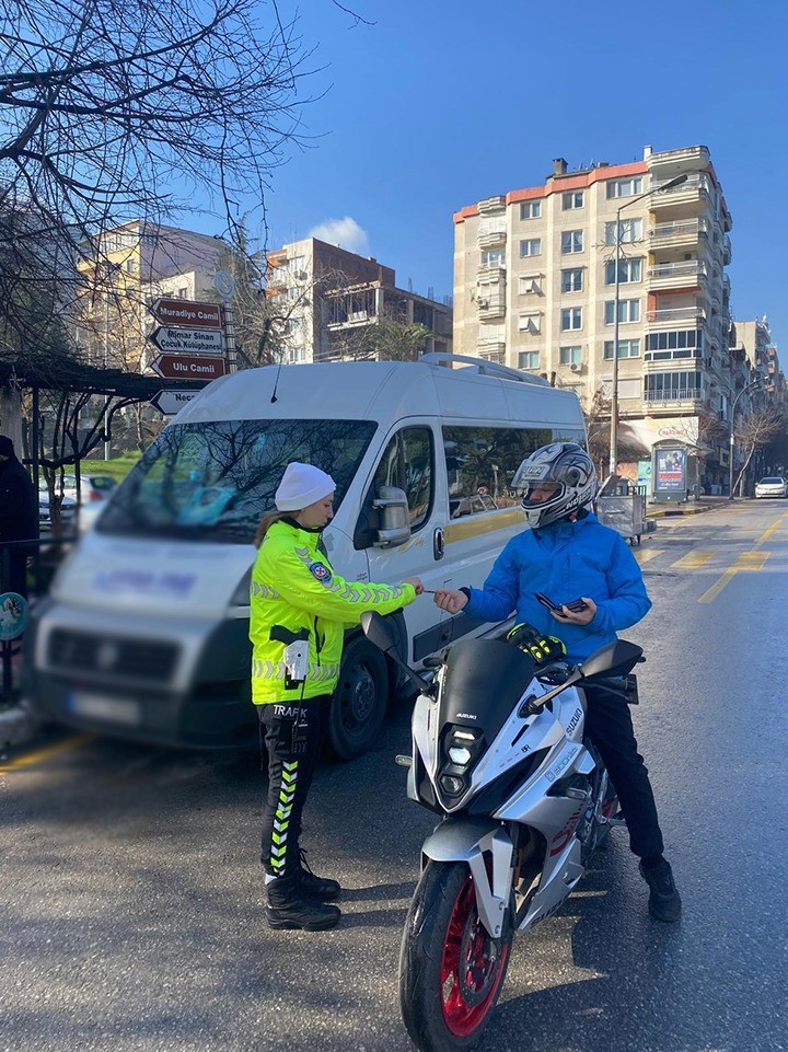 Manisa&rsquo;da motosiklet denetimlerinde 3 g&uuml;nde 4,2 milyon TL ceza
