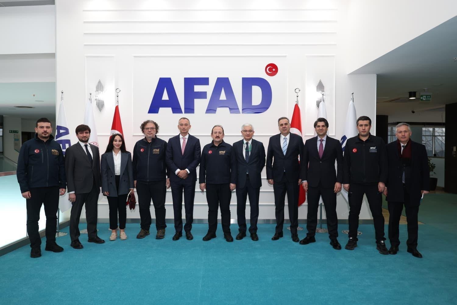 AFAD Başkanı Pehlivan, Gazze Barış Kurulu Y&uuml;ksek Temsilcisi Mladenov&rsquo;u kabul etti
