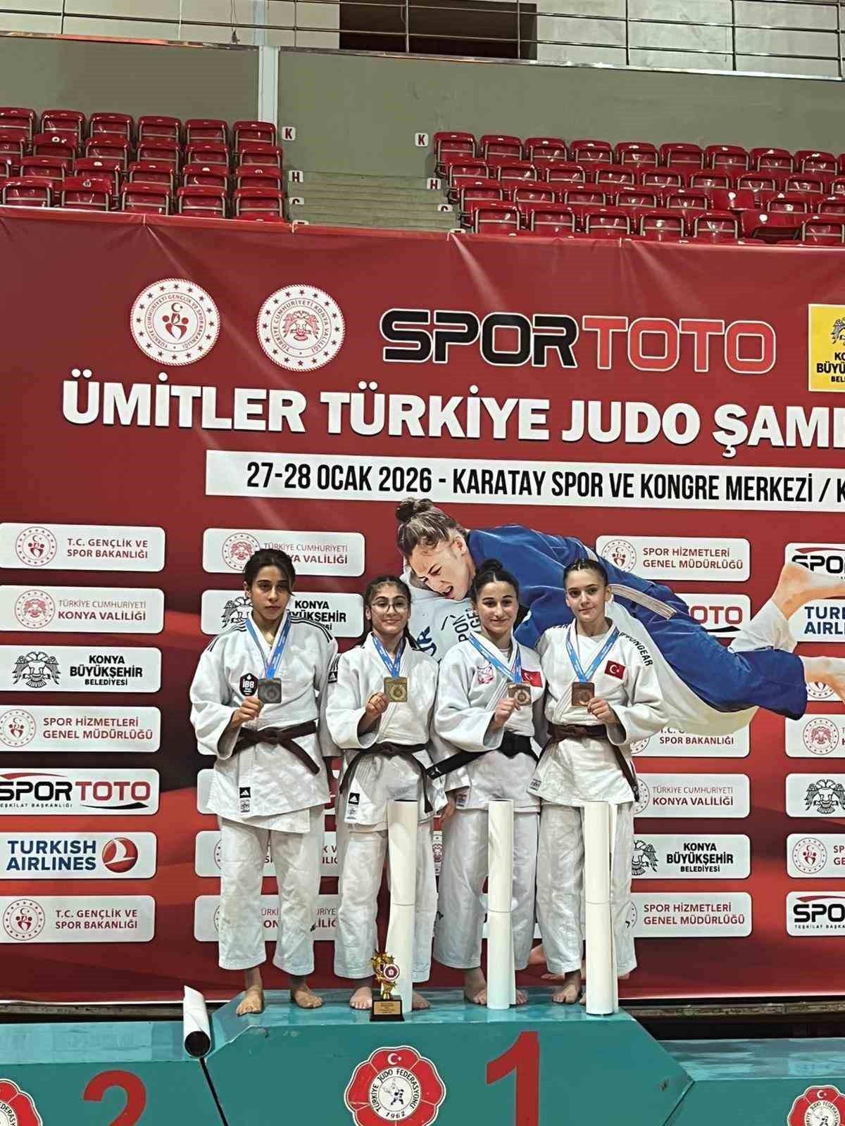 Türkiye şampiyonasında büyük başarı