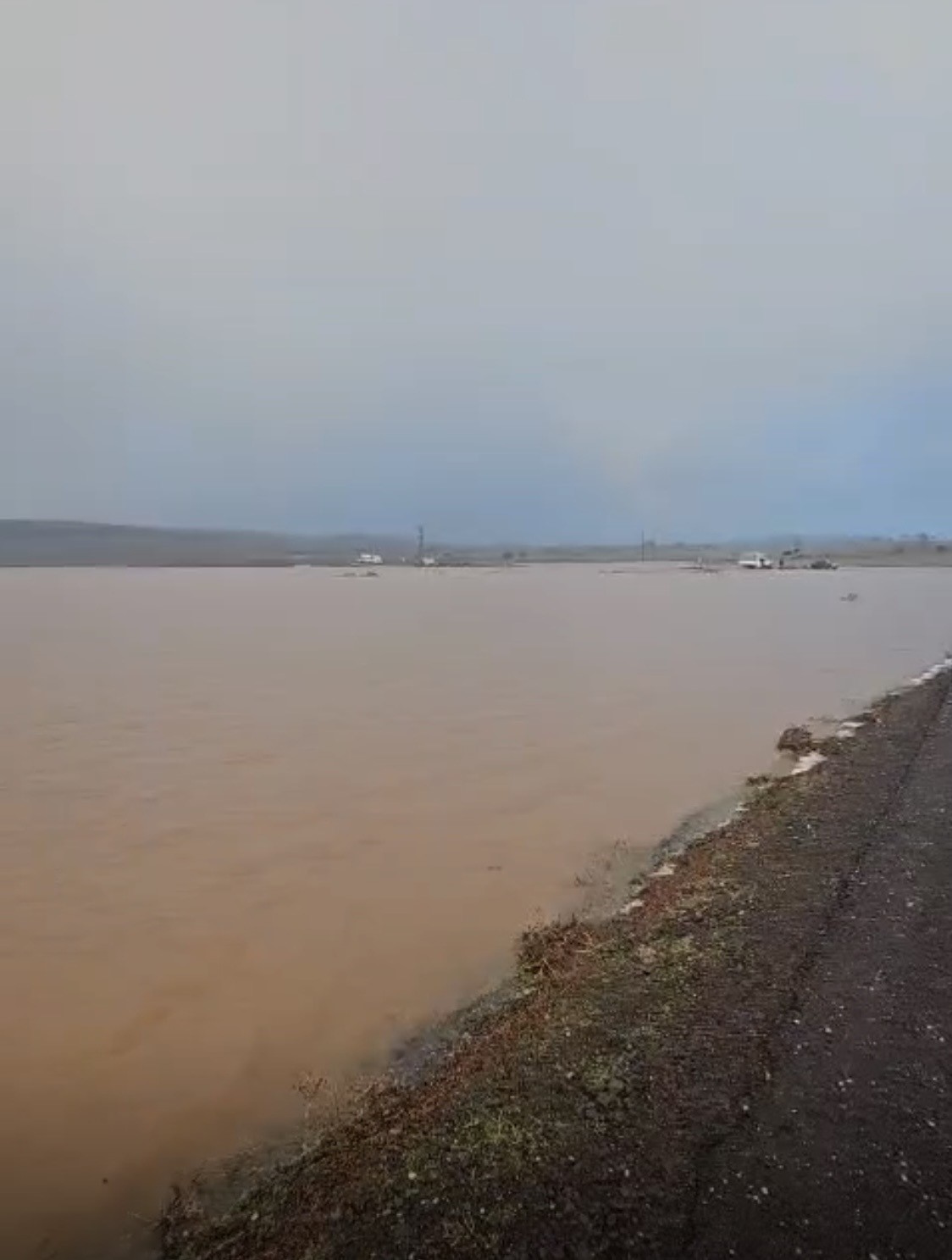 Diyarbakır&rsquo;da sağanak yağış hayatı olumsuz etkiledi

