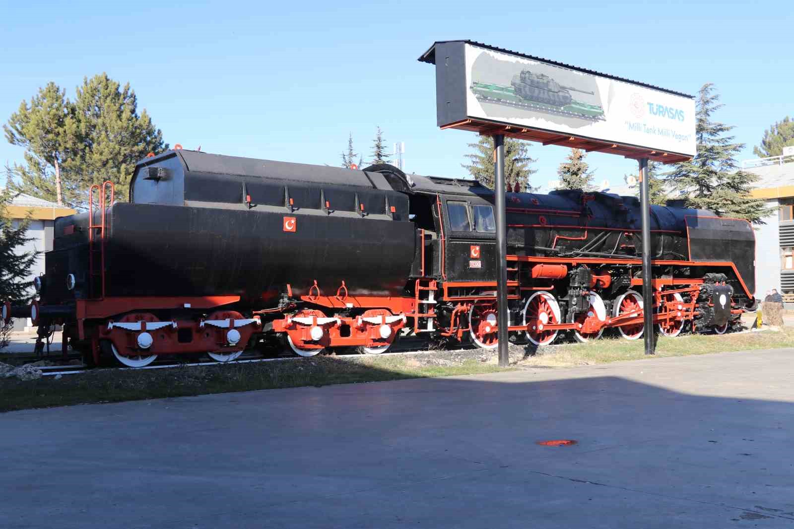 Türkiye’nin ilk yerli lokomotifi ’Bozkurt’, tarihe ışık tutuyor