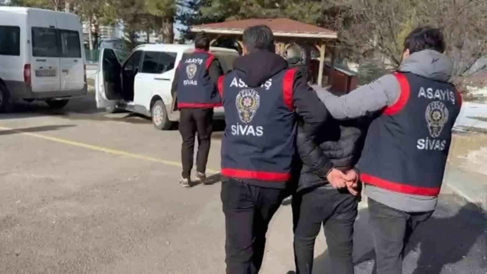 Sivas’ta firari 3 hükümlü yakalandı