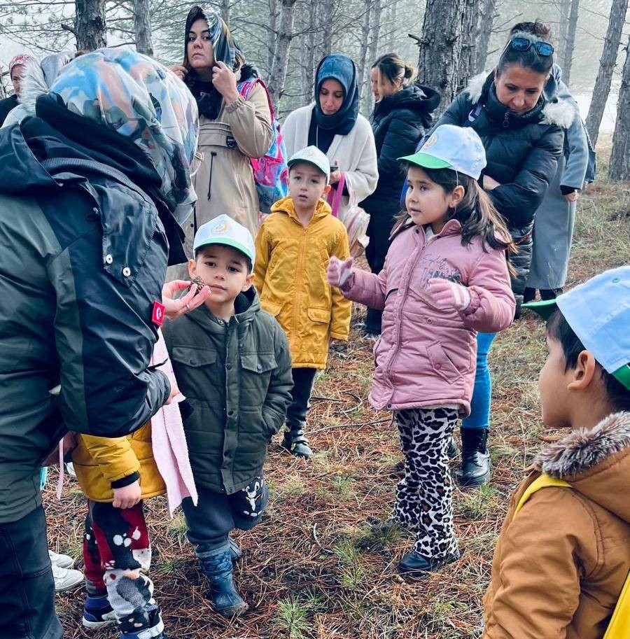 Kütahya’da öğrencilere yönelik doğa yürüyüşü etkinliği
