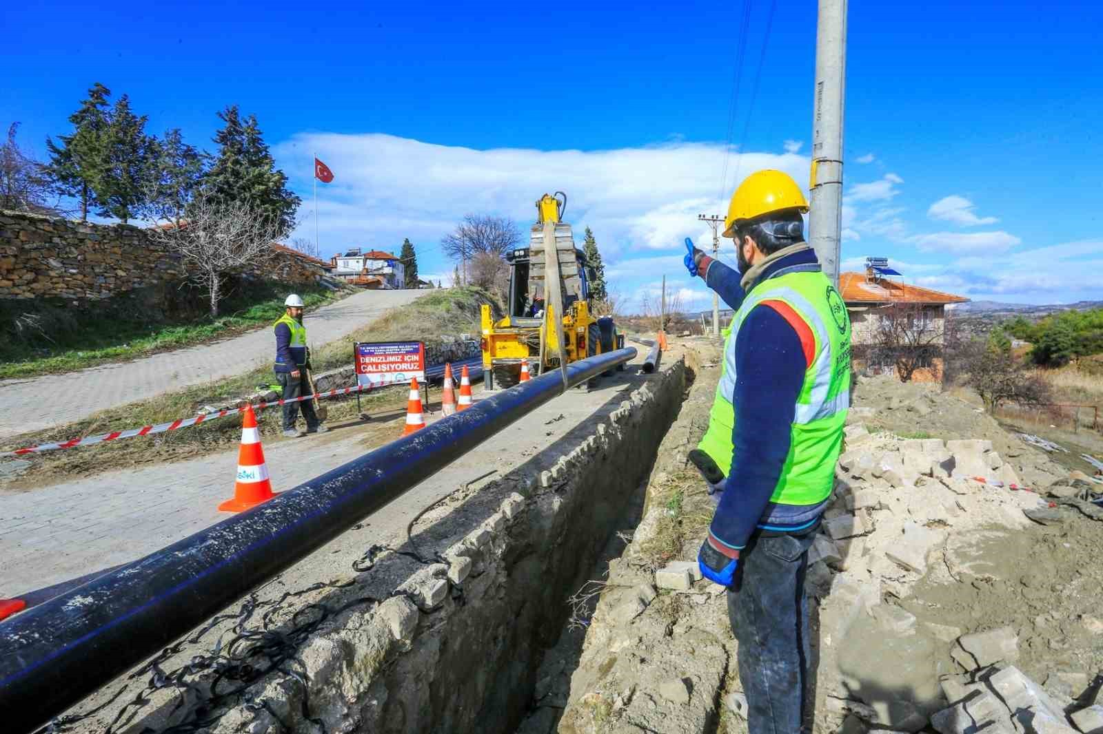 Çal’da ekonomik ömrünü tamamlayan hatlar bir bir yenileniyor