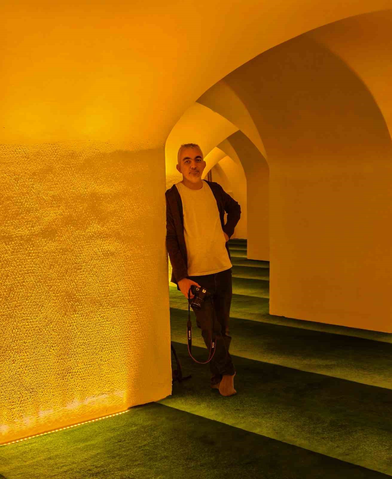 Manisalı sağlık&ccedil;ı, "Eğitim" temalı fotoğraf yarışmasında T&uuml;rkiye birincisi oldu
