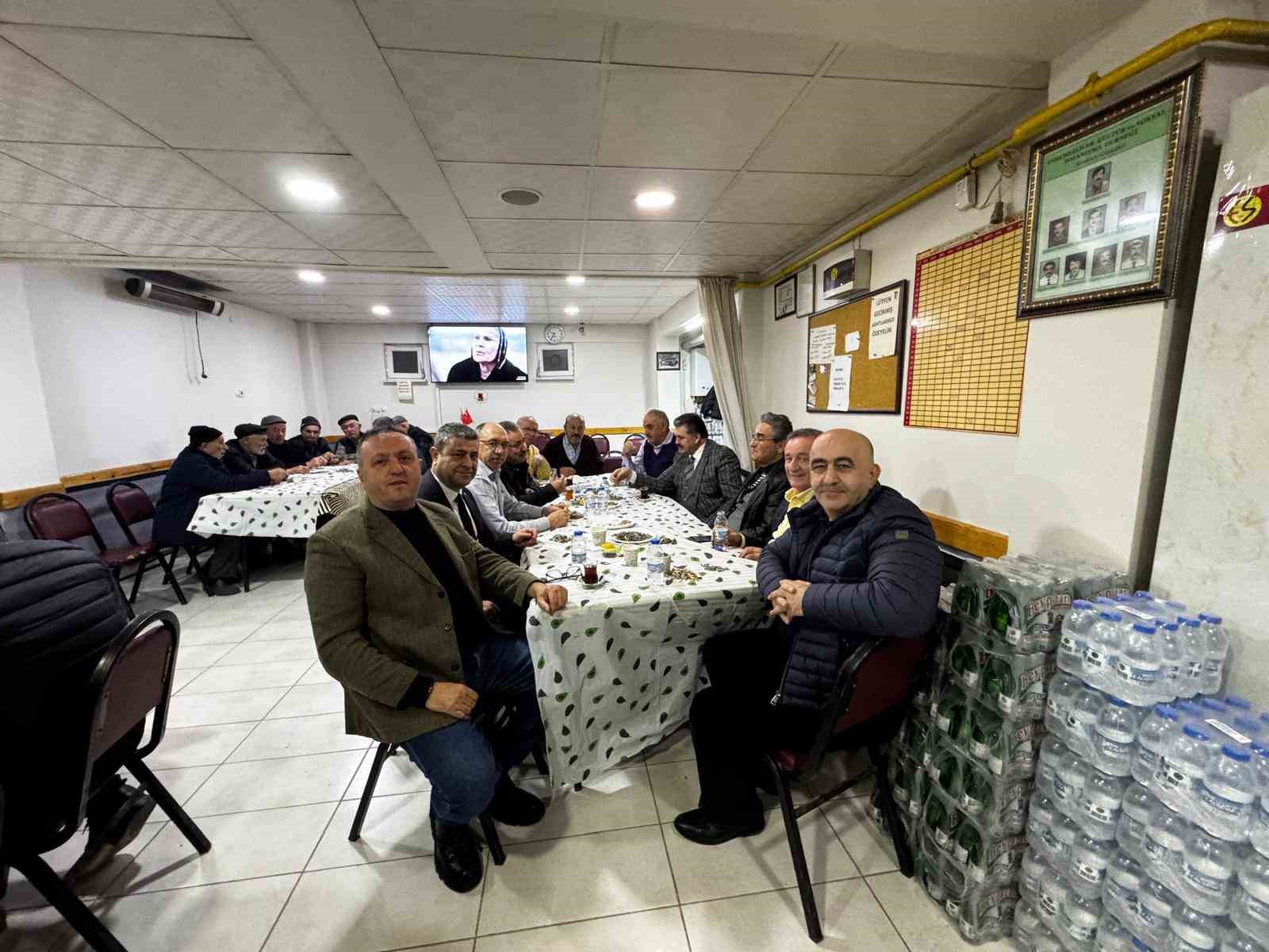 Kaymakamlardan Esnemezliler Derneği’ne ziyaret