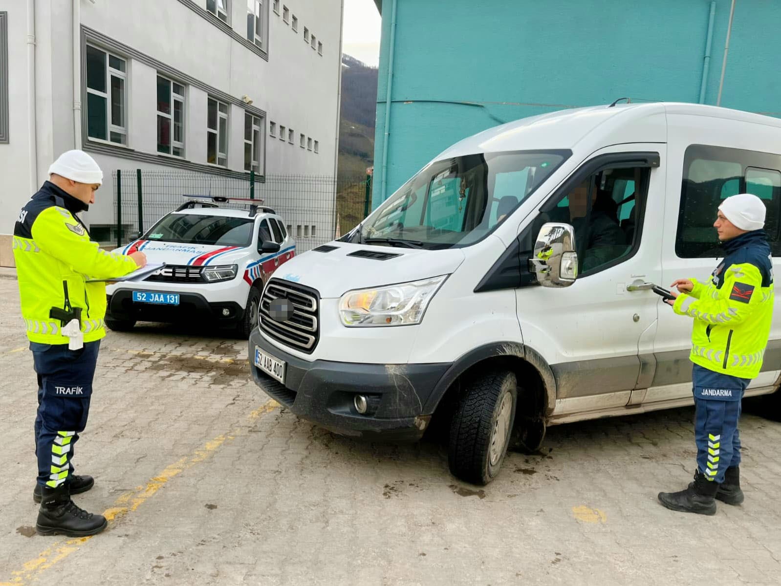 Ordu’da jandarma aranan 63 şüpheliyi yakaladı: 25 tutuklama