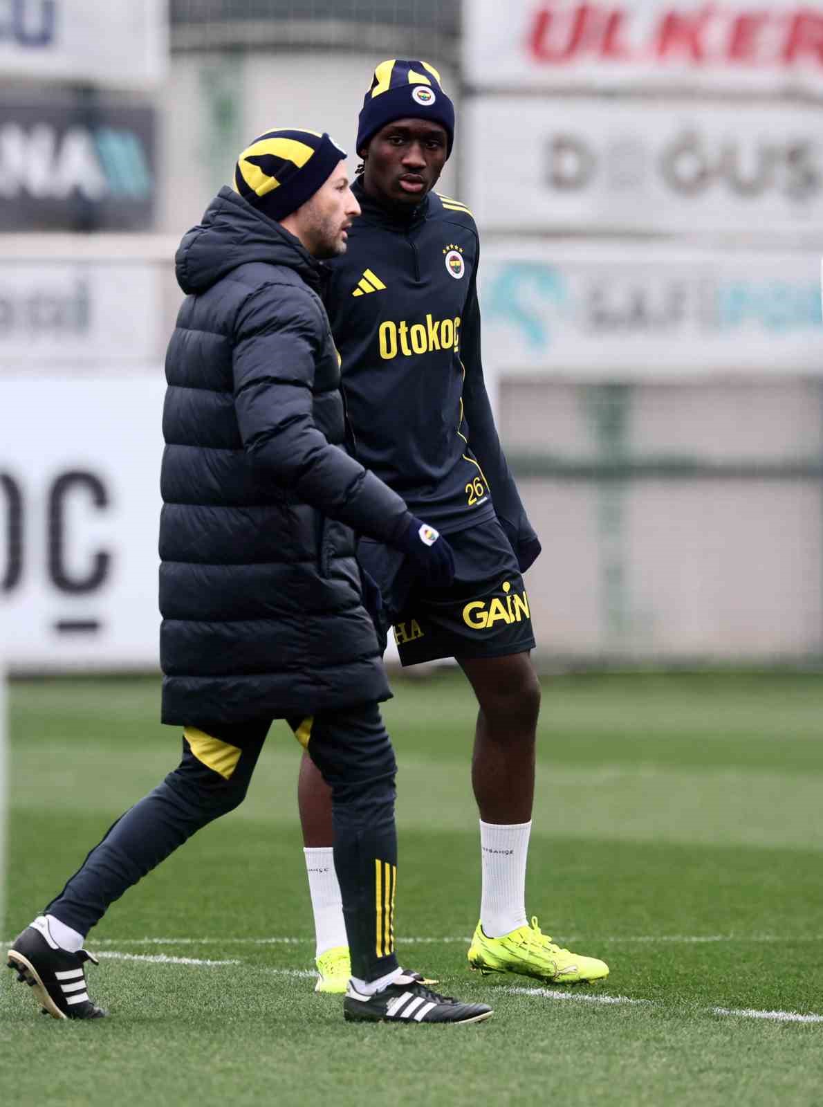 Fenerbah&ccedil;e&rsquo;de, Trabzonspor ma&ccedil;ı hazırlıkları başladı
