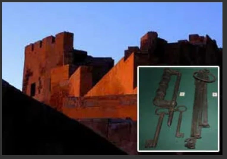 Kent Konseyi tarihi Bayburt Kalesi’ne ait anahtar için girişimde bulunacak