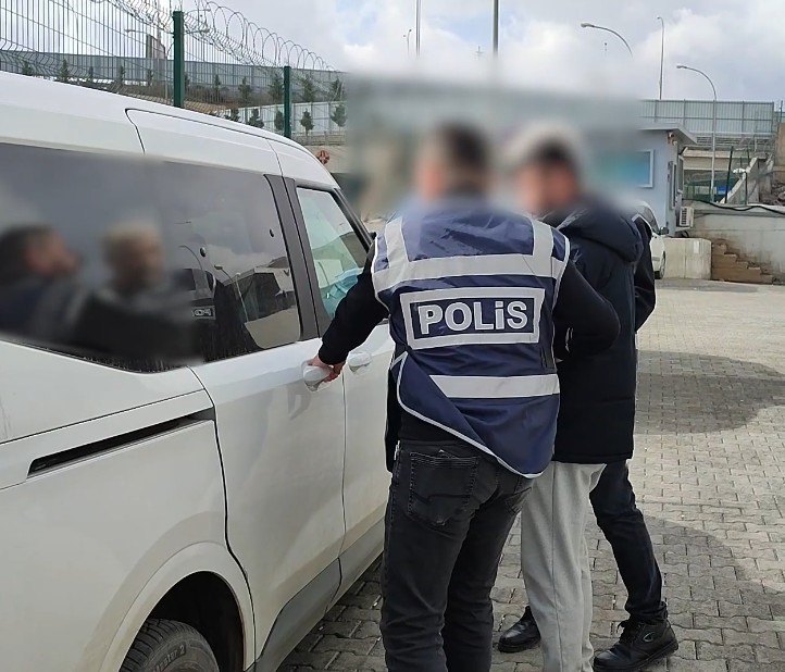 Kırşehir’de dolandırıcılık operasyonu: 4 tutuklama