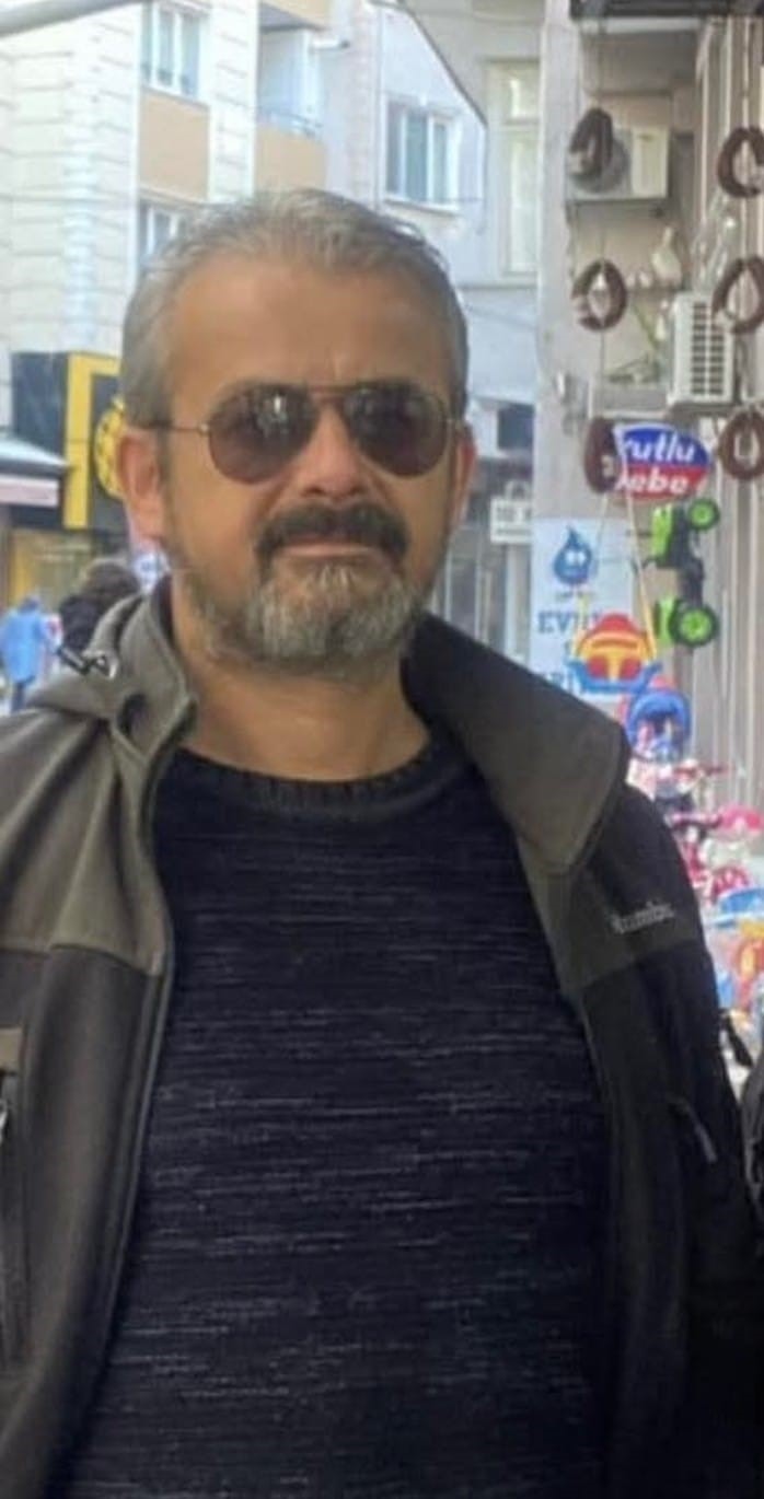 Bandırma&rsquo;da g&ouml;revli Polis Memuru Murat Sa&ccedil;an son yolculuğuna uğurlandı
