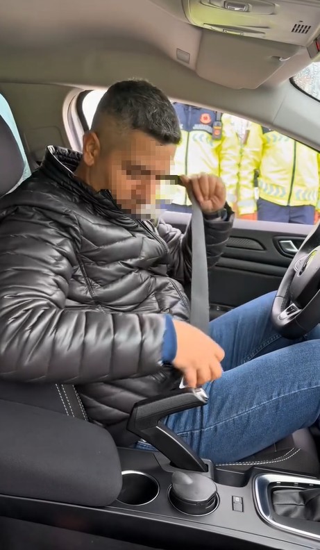 Tokat&rsquo;ta kemer takmayan s&uuml;r&uuml;c&uuml;ye kibar uyarı
