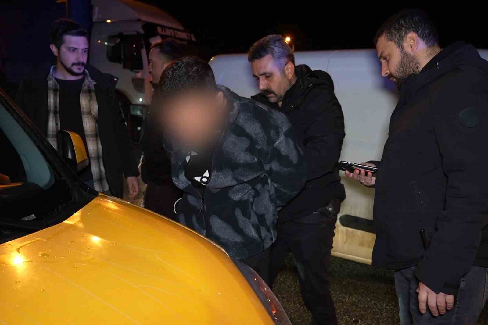 Şehit babasına hakaret eden eski otobüs şoförü silahlı saldırıda ağır yaralandı