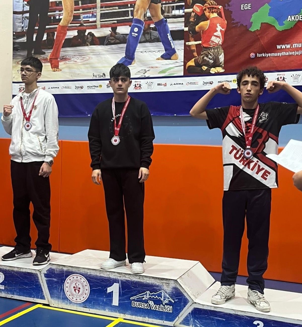 Bilecikli sporcular Muaythai Marmara Bölge Şampiyonası’nda derece yaptı