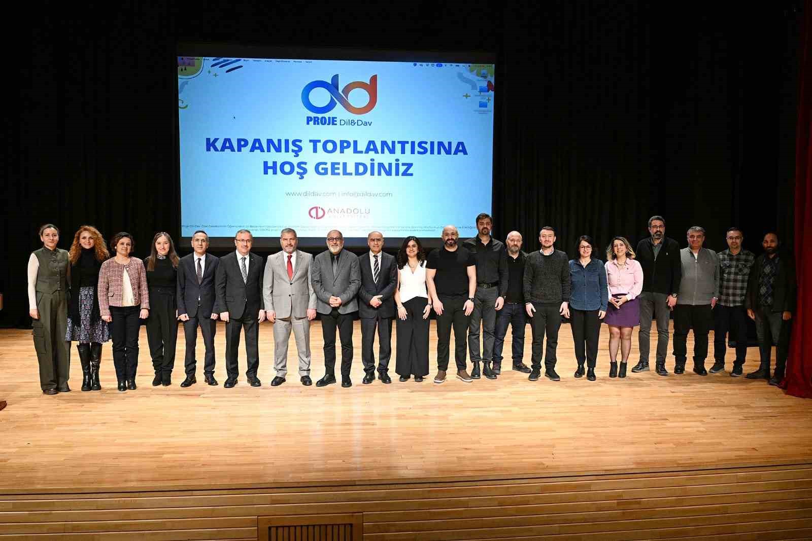 Özel ihtiyaçlı öğrenciler için yürütülen projenin kapanış töreni yapıldı