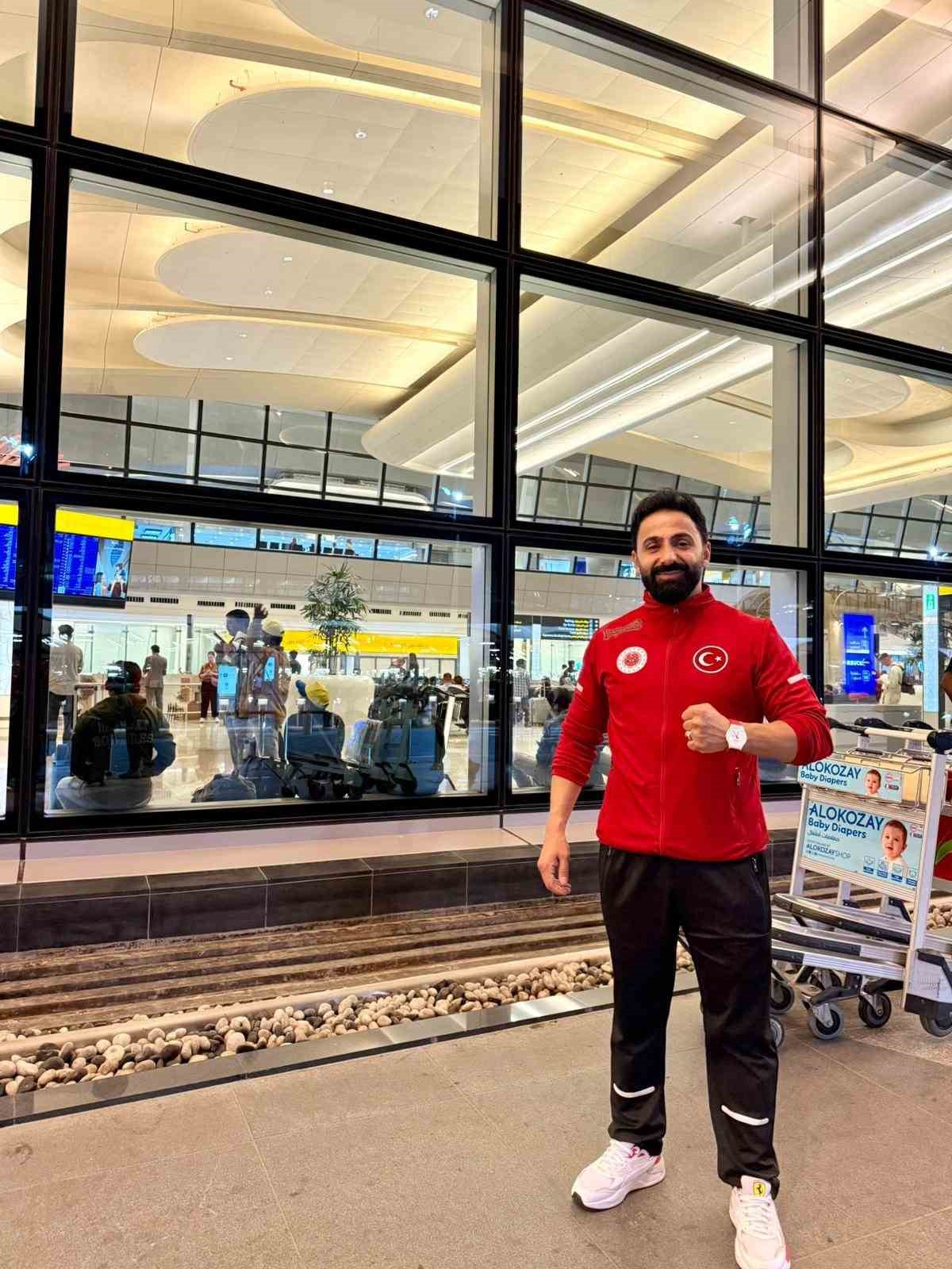 Emirdağlı sporcu Abu Dabi&rsquo;den madalya ile d&ouml;nd&uuml;
