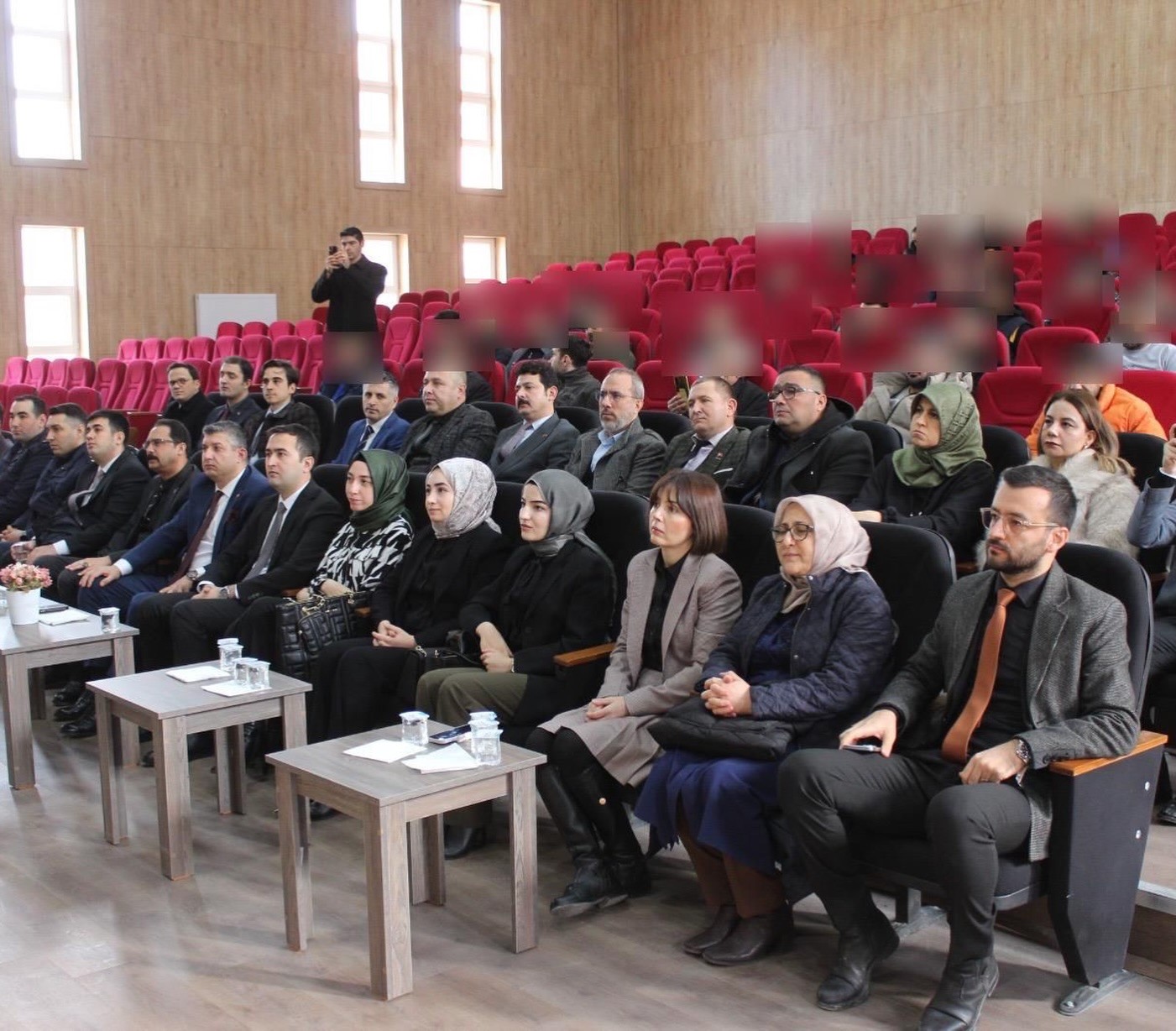 Y&uuml;k&uuml;ml&uuml;lere Y&ouml;nelik &lsquo;Sesler Birleşir, Umut B&uuml;y&uuml;r&rsquo; etkinliği
