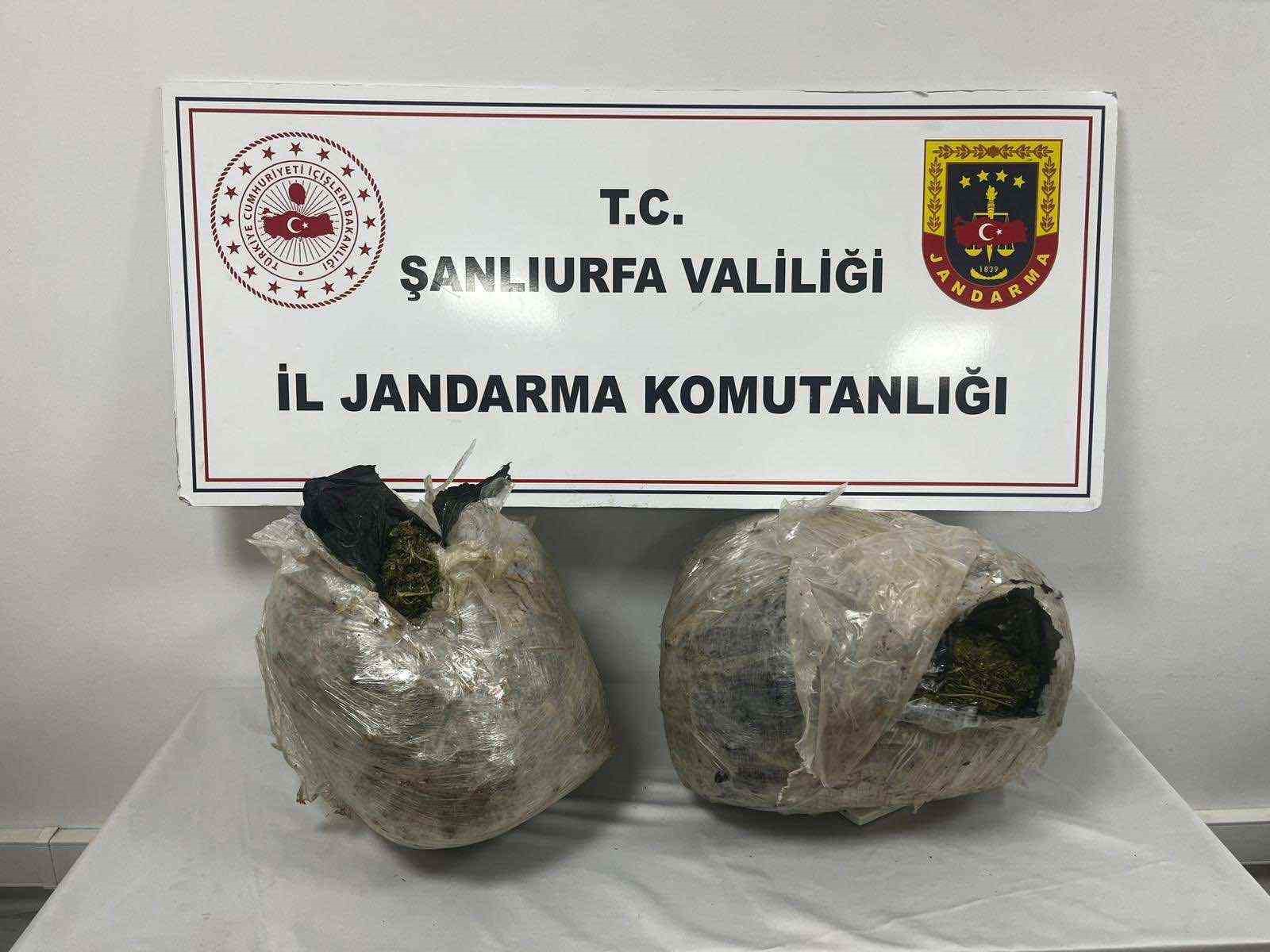 Şanlıurfa&rsquo;da uyuşturucu operasyonu: 2 g&ouml;zaltı
