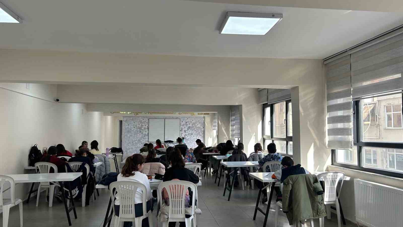 Karacabey Belediyesi&rsquo;nden &rsquo;Matematik&rsquo; seferberliği
