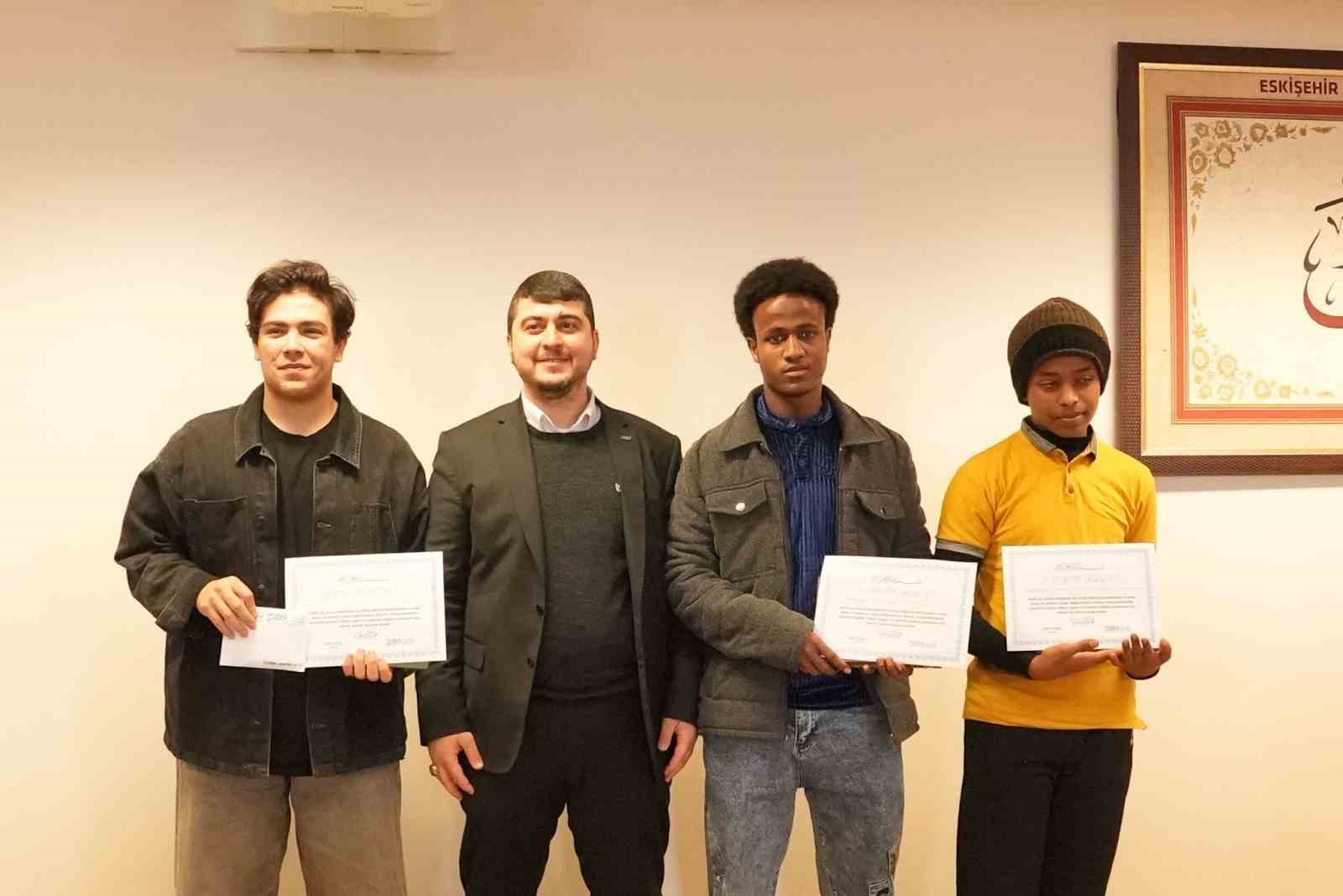 ESOG&Uuml;&rsquo;de &rsquo;Uluslararası 40 Hadis Yarışması&rsquo; d&uuml;zenlendi
