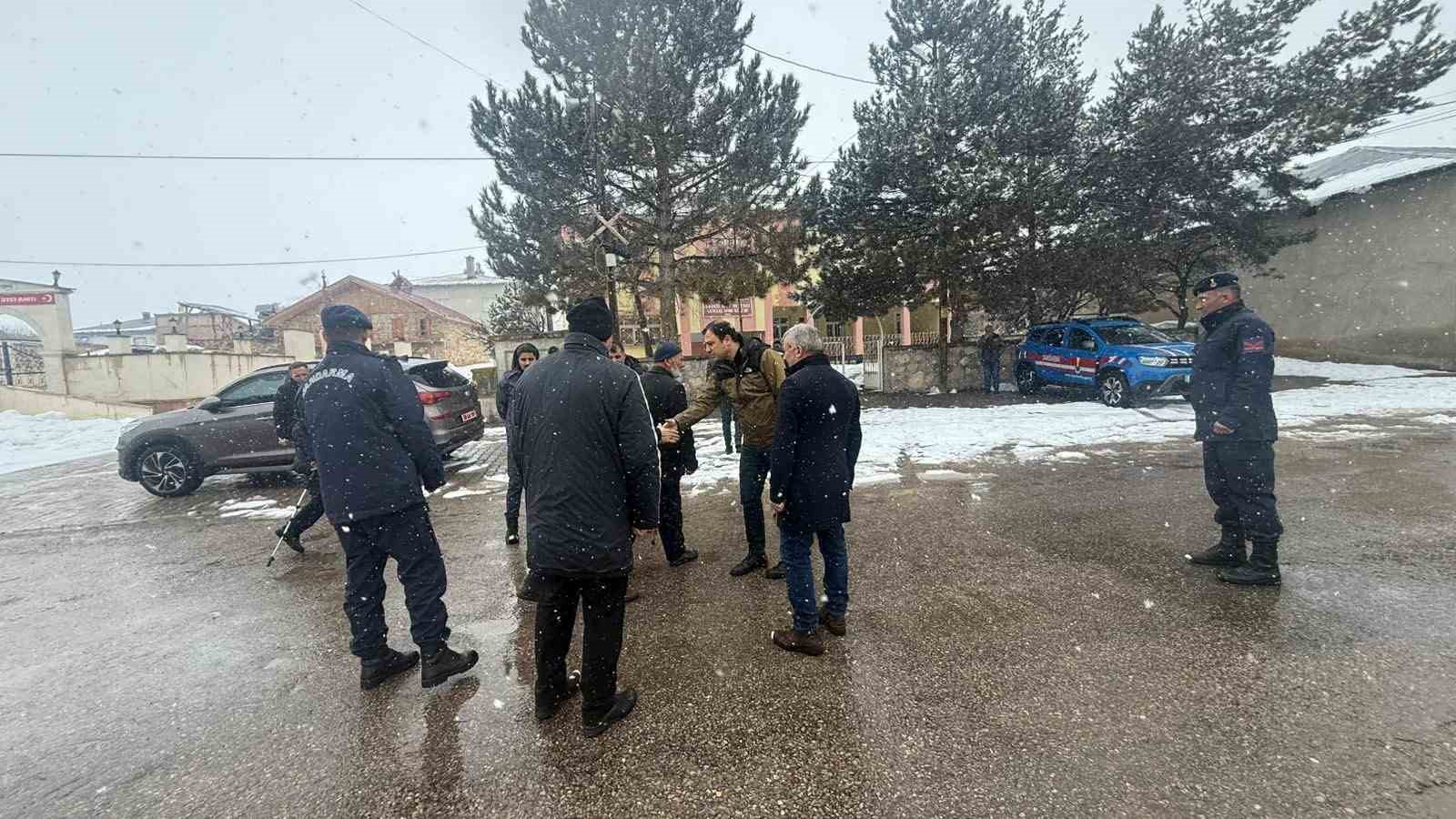 Kaymakam Bayram kurtuluş programı &ouml;ncesi incelemelerde bulundu
