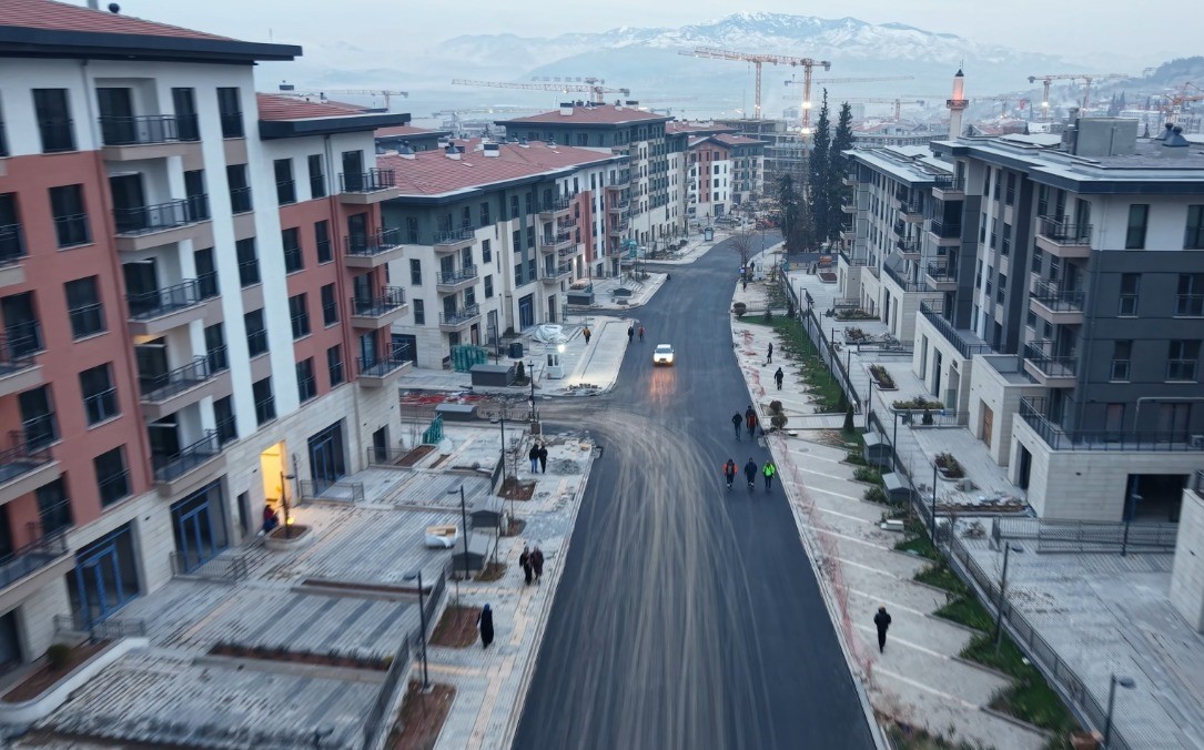 Cumhurbaşkanı Erdoğan’ın açıkladığı konut fiyatları depremzedeleri memnun etti