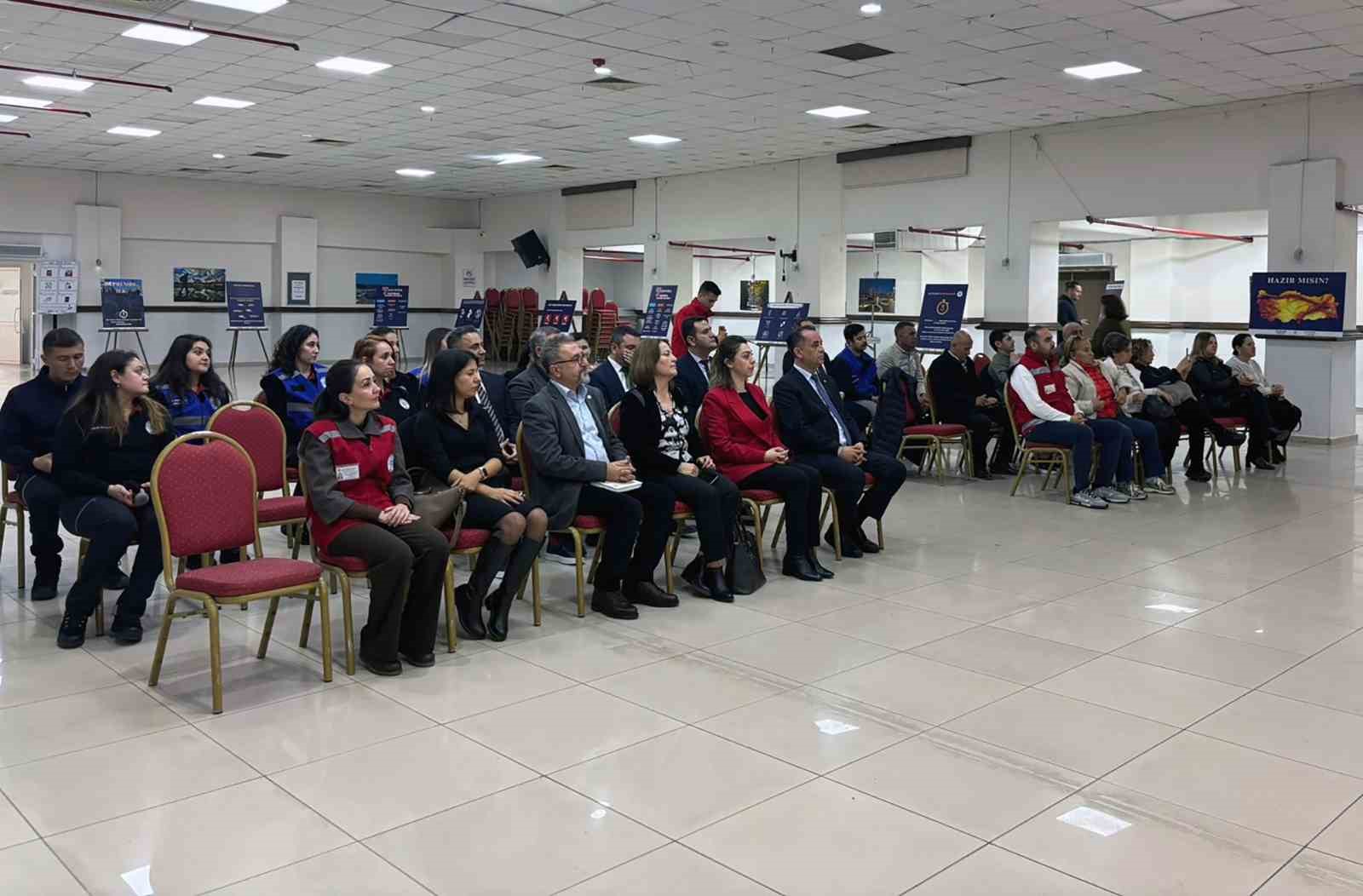 Muğla B&uuml;y&uuml;kşehir&rsquo;den afetlere karşı &lsquo;Mahallem Hazır&rsquo; projesi
