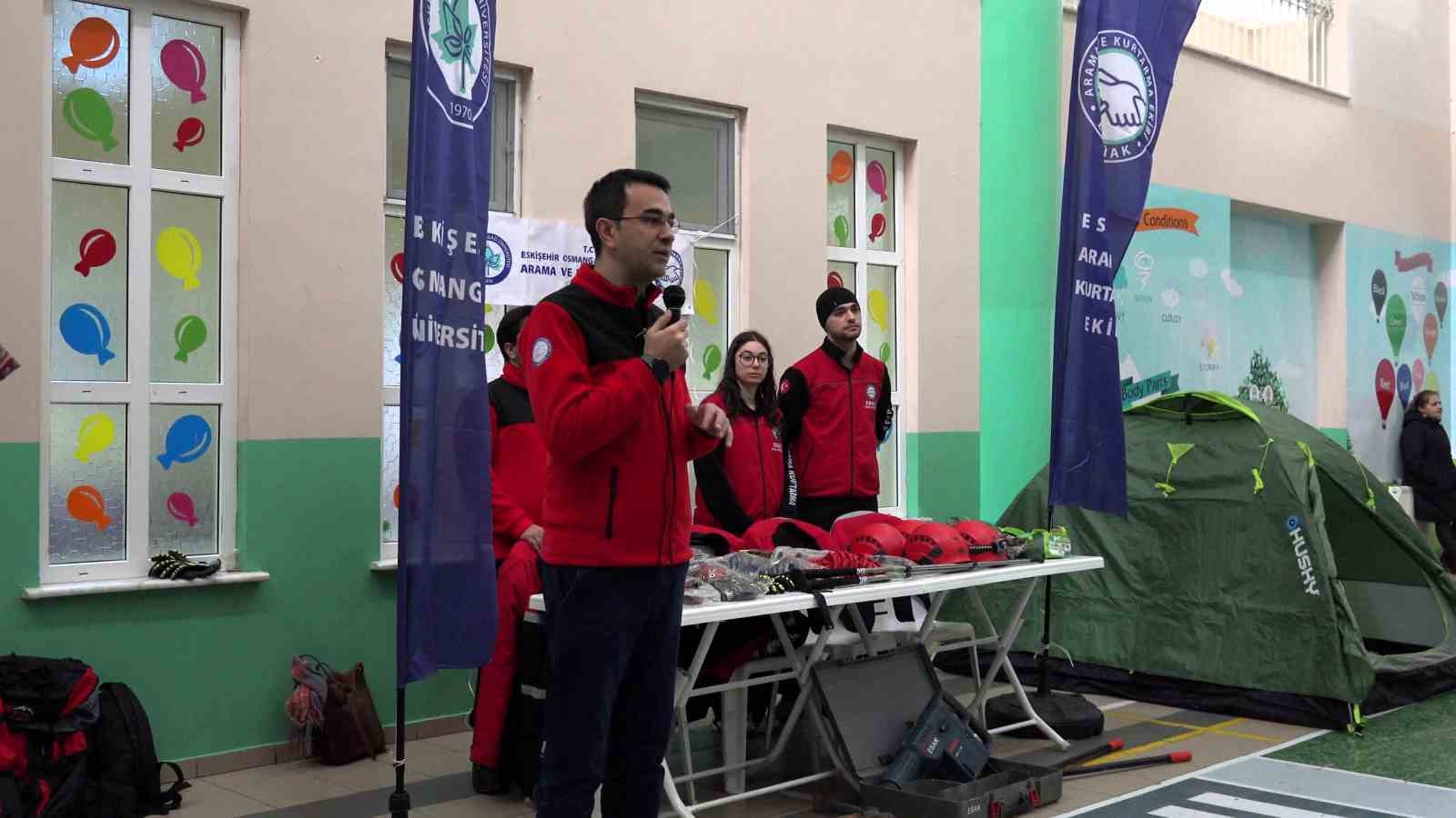 ESOG&Uuml;&rsquo;den ilkokullara uygulamalı afet bilinci eğitimi
