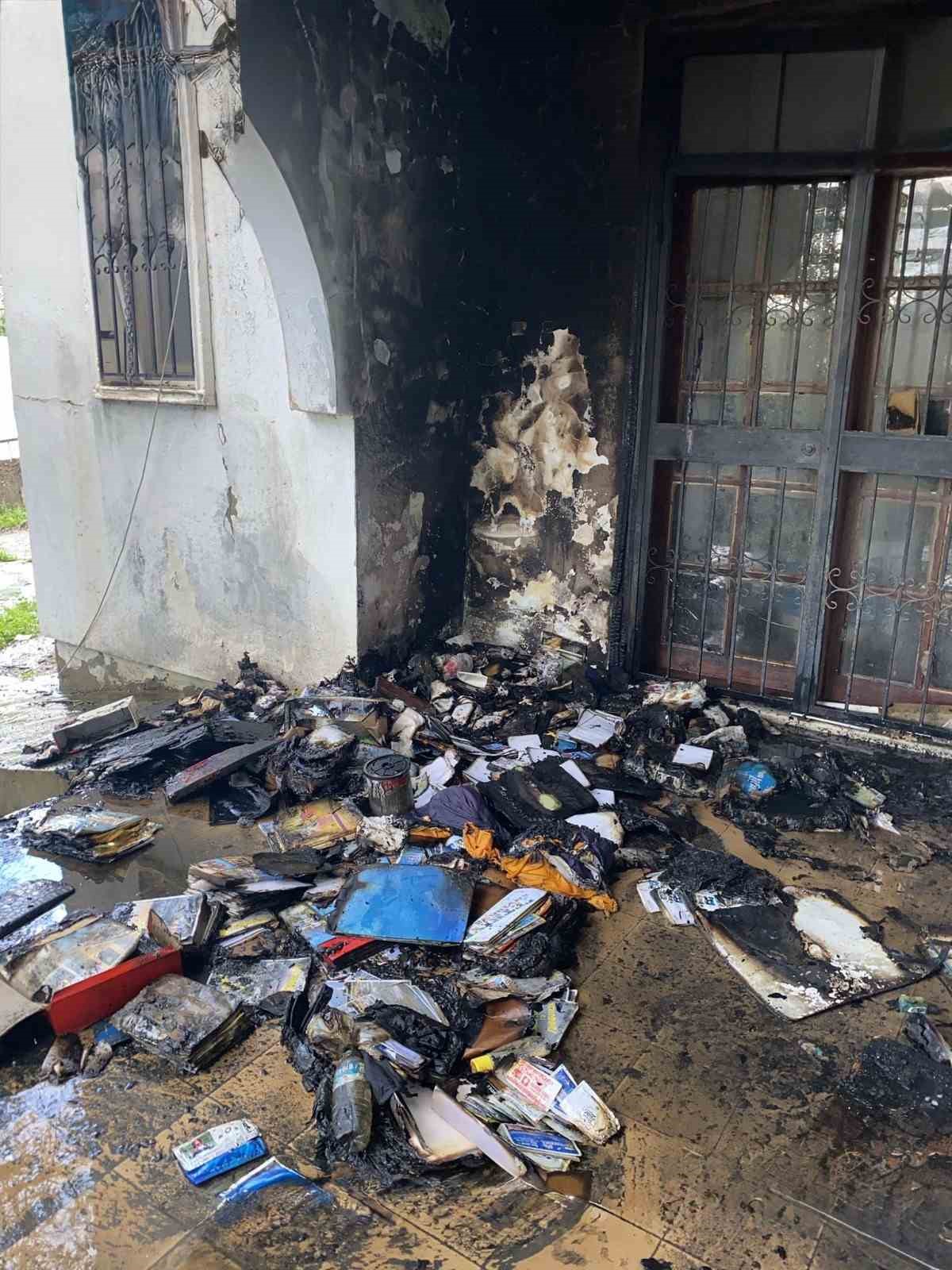 Yangında kundaklama şüphesi