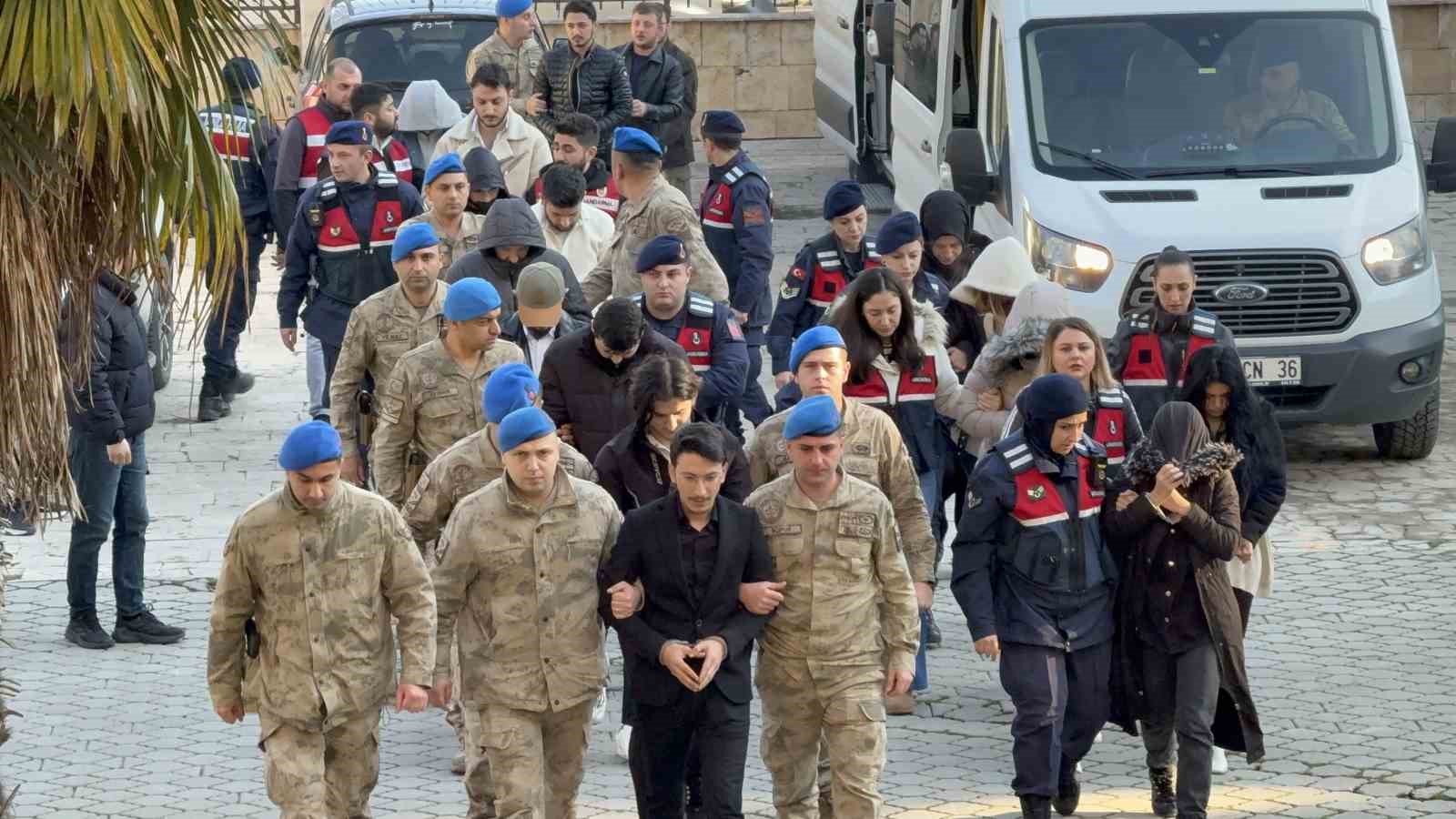 Samsun merkezli yasa dışı bahis operasyonunda 17 kişi adliyeye sevk edildi