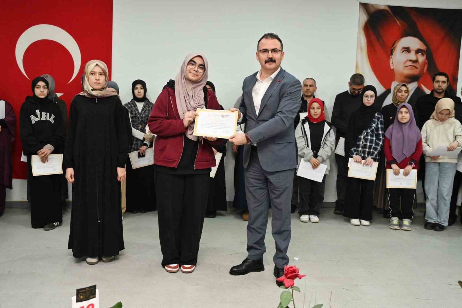 Sultanhisar&rsquo;da Kur&rsquo;an-ı Kerim&rsquo;i G&uuml;zel Okuma Yarışması d&uuml;zenlendi
