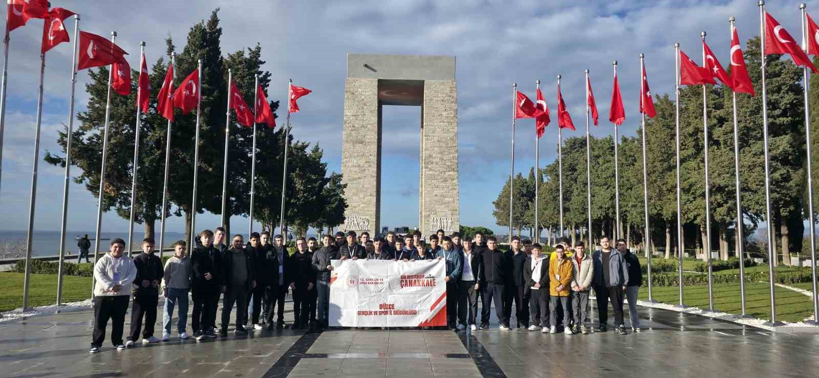 Gençler Çanakkale ruhunu yerinde yaşadı