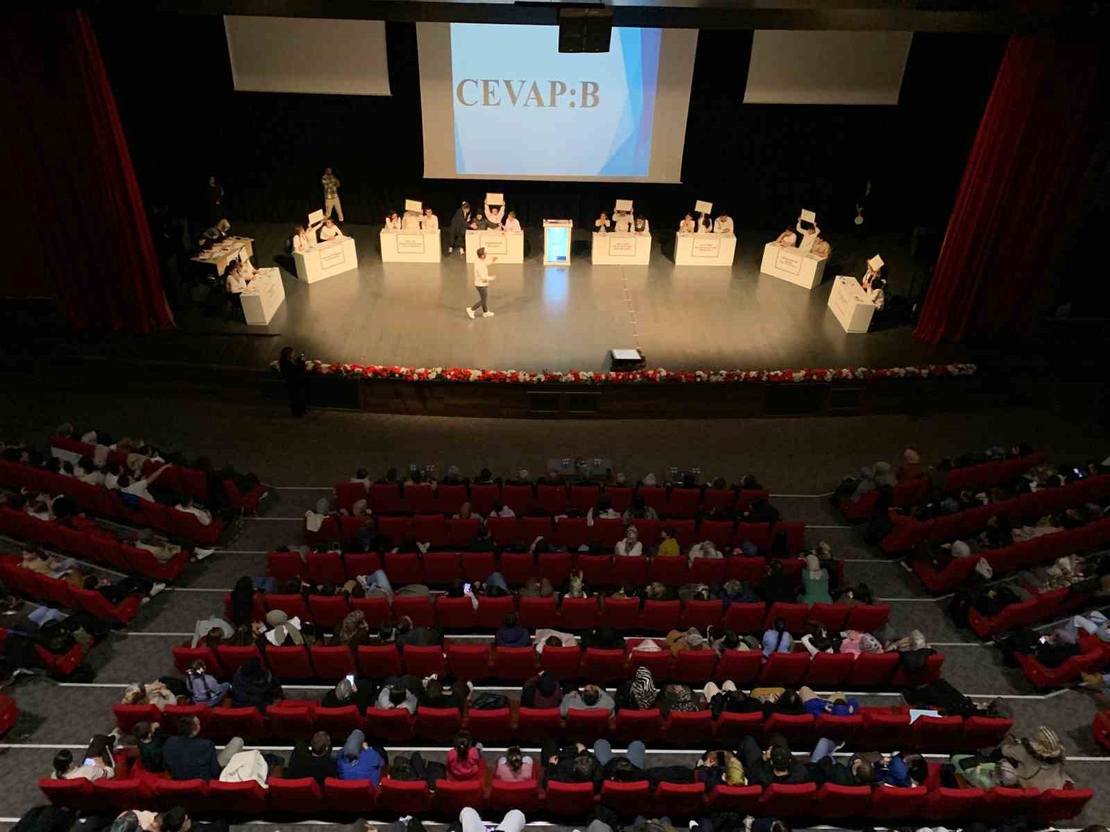 &Ccedil;ayırova&rsquo;da bilgi evleri &ouml;ğrencileri yarıştı
