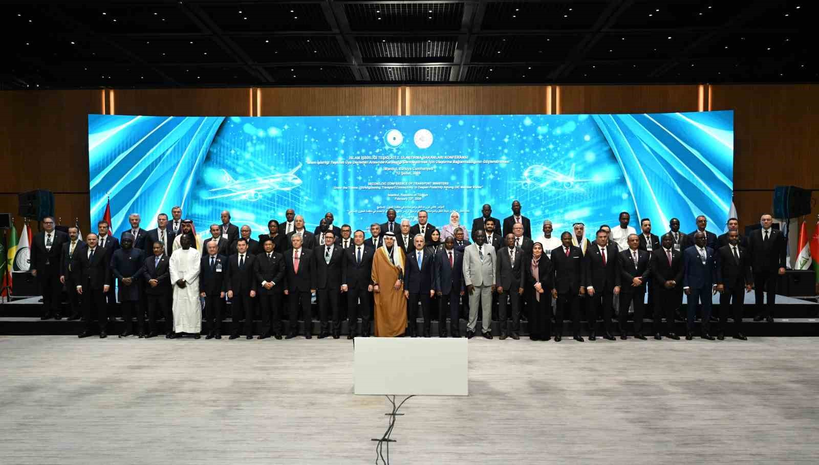 Ulaştırma ve Altyapı Bakanı Uraloğlu: "T&uuml;rkiye jeostratejik bir g&uuml;ven adası haline gelmiştir"
