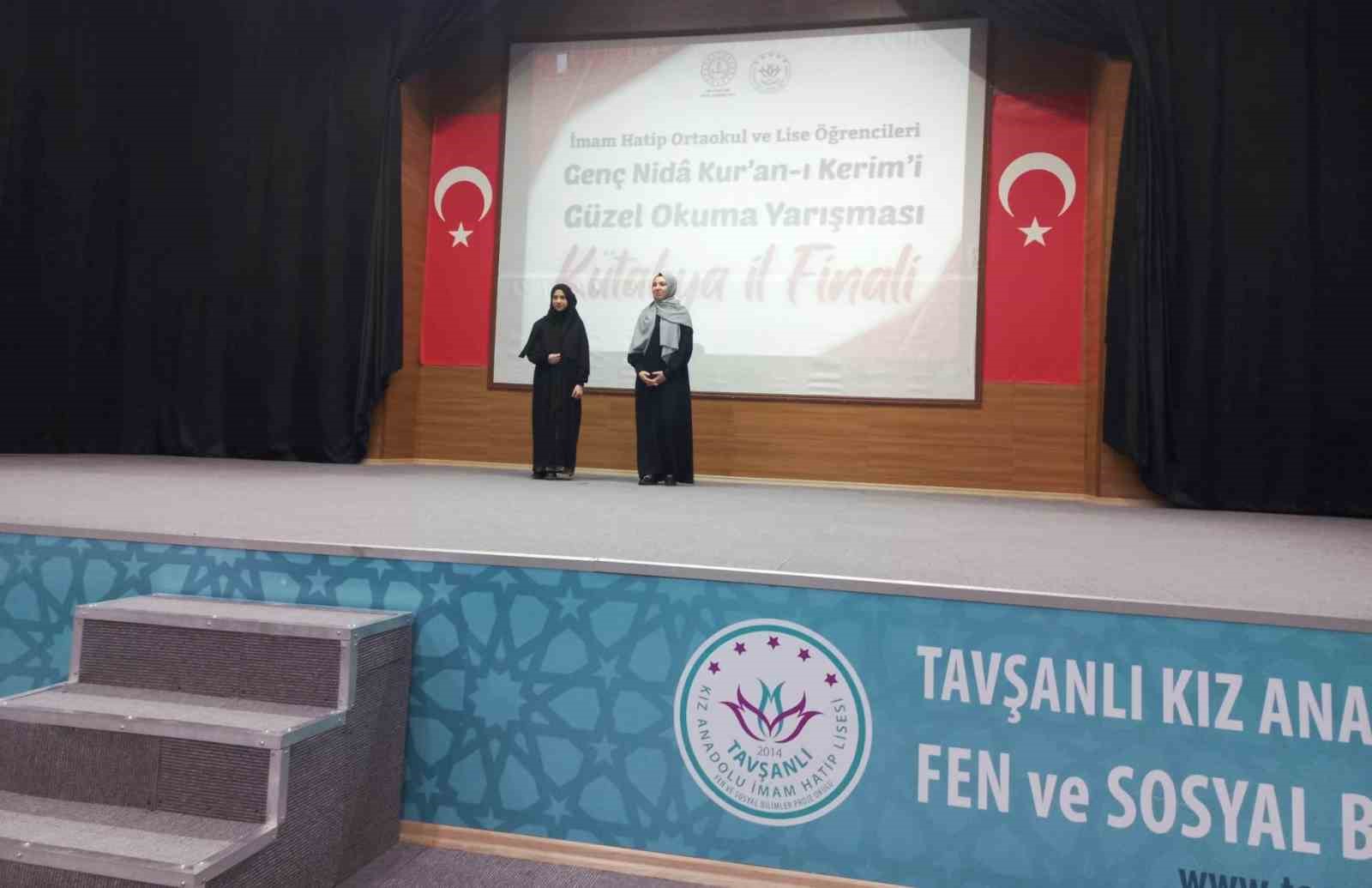 Ahteri İmam Hatip Ortaokulu öğrencileri başarıya doymuyor