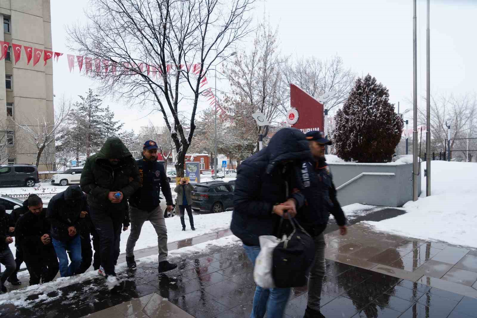 Erzurum merkezli siber operasyonda 56 tutuklama