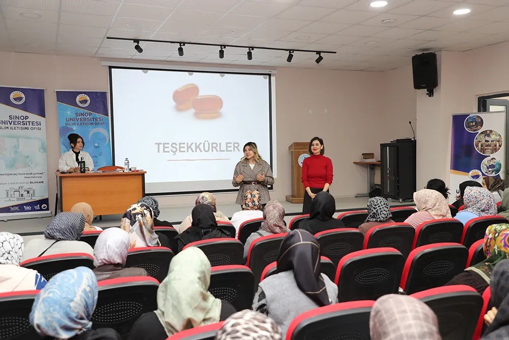 Sinop&rsquo;ta akılcı ila&ccedil; kullanımına dikkat &ccedil;ekildi
