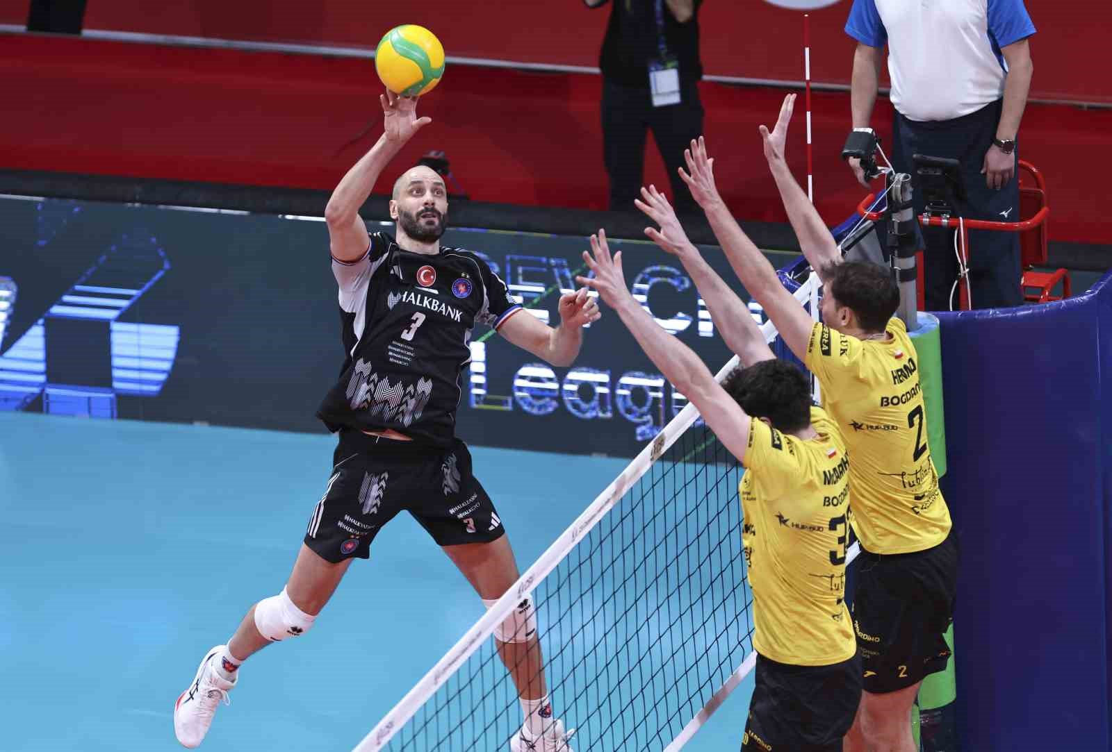 CEV Şampiyonlar Ligi: Halkbank: 2 - Bogdanka LUK Lublin: 3

