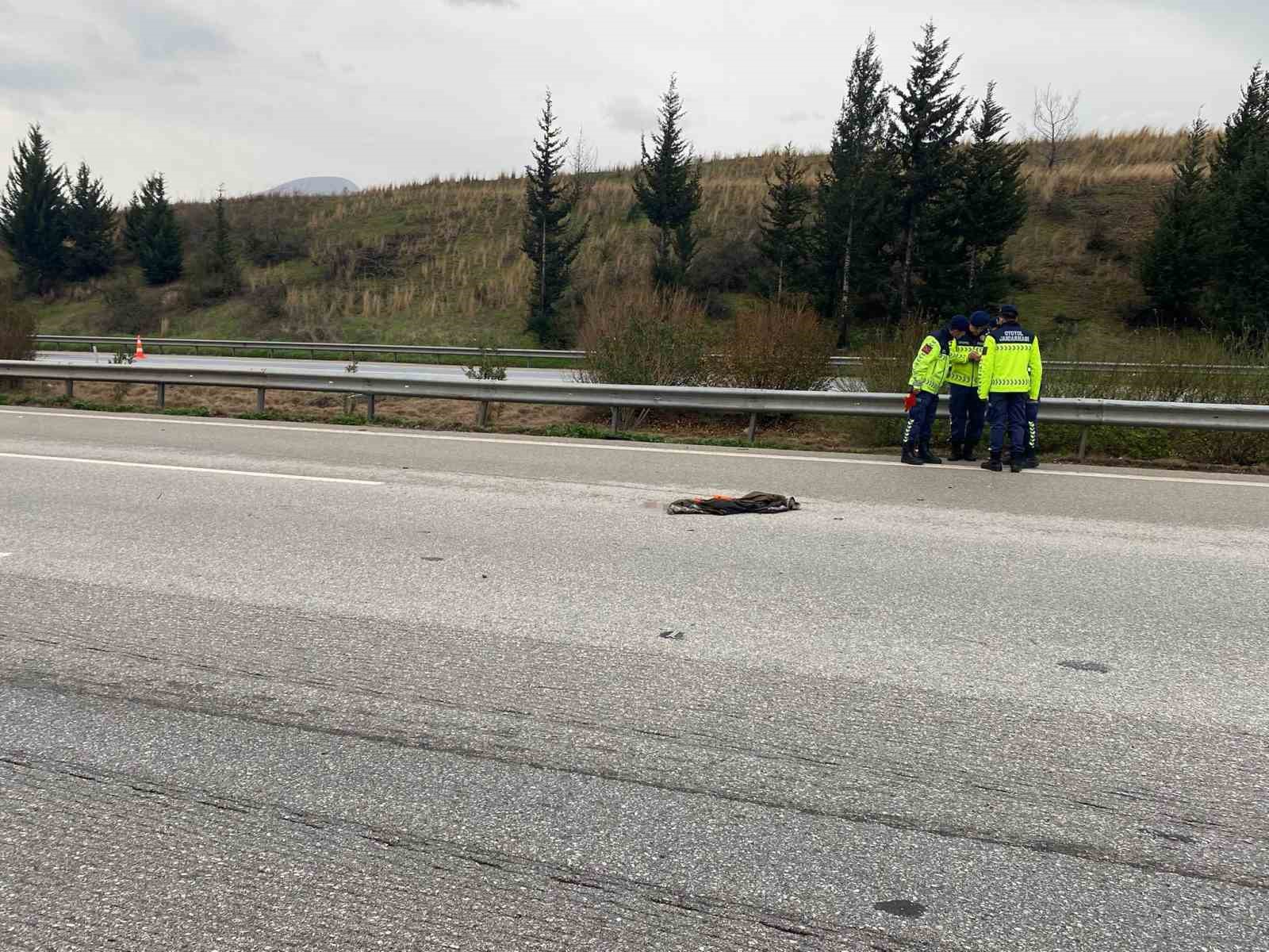 Osmaniye’de temizlik yapan işçilere otomobil çarptı: 1 ölü, 3 yaralı