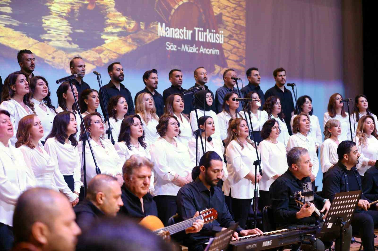 Maarif Orkestrasından &rsquo;Kış Konseri&rsquo; ile sanat dolu gece
