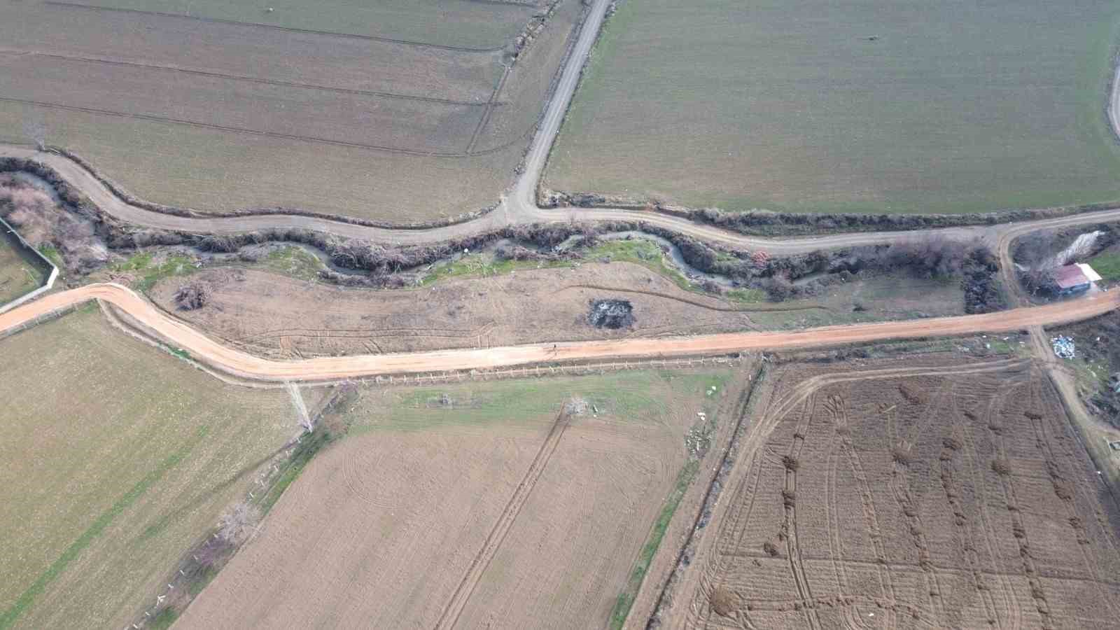 Battalgazi&rsquo;de yol bakım &ccedil;alışmaları s&uuml;r&uuml;yor
