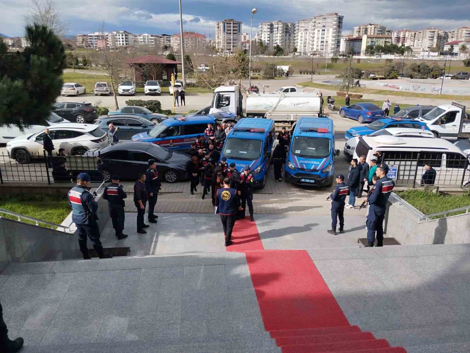 Samsun’da fuhuş operasyonunda 8 kişi adliyede