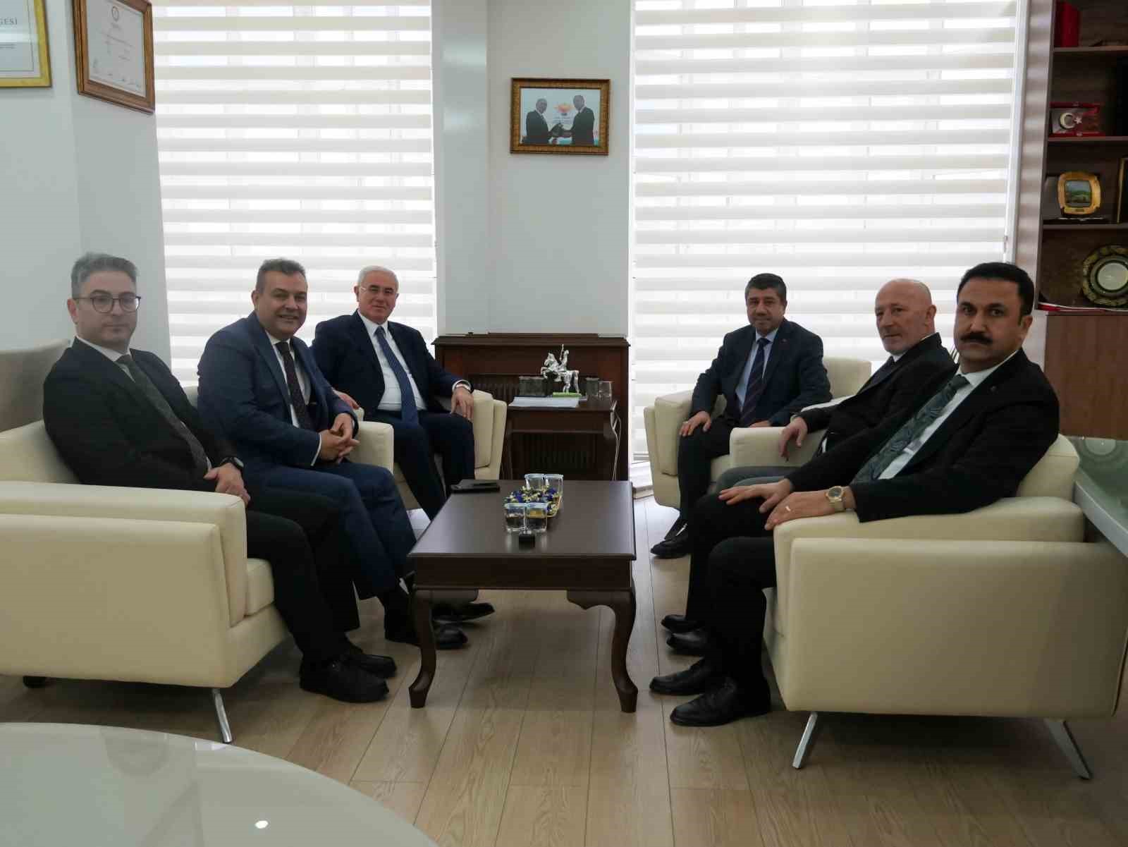 Düzce Belediyesi KDK heyetini ağırladı
