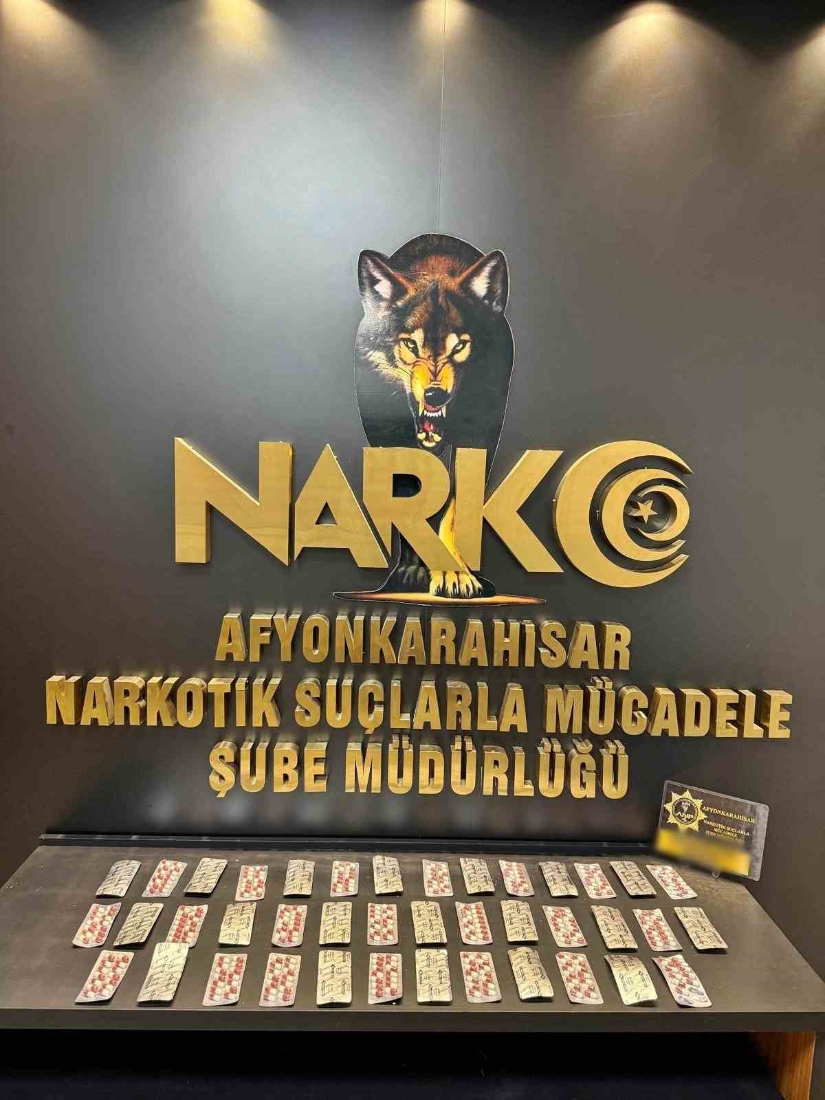 Uyuşturucu hap ile yakalanan 2 kişiden biri tutuklandı