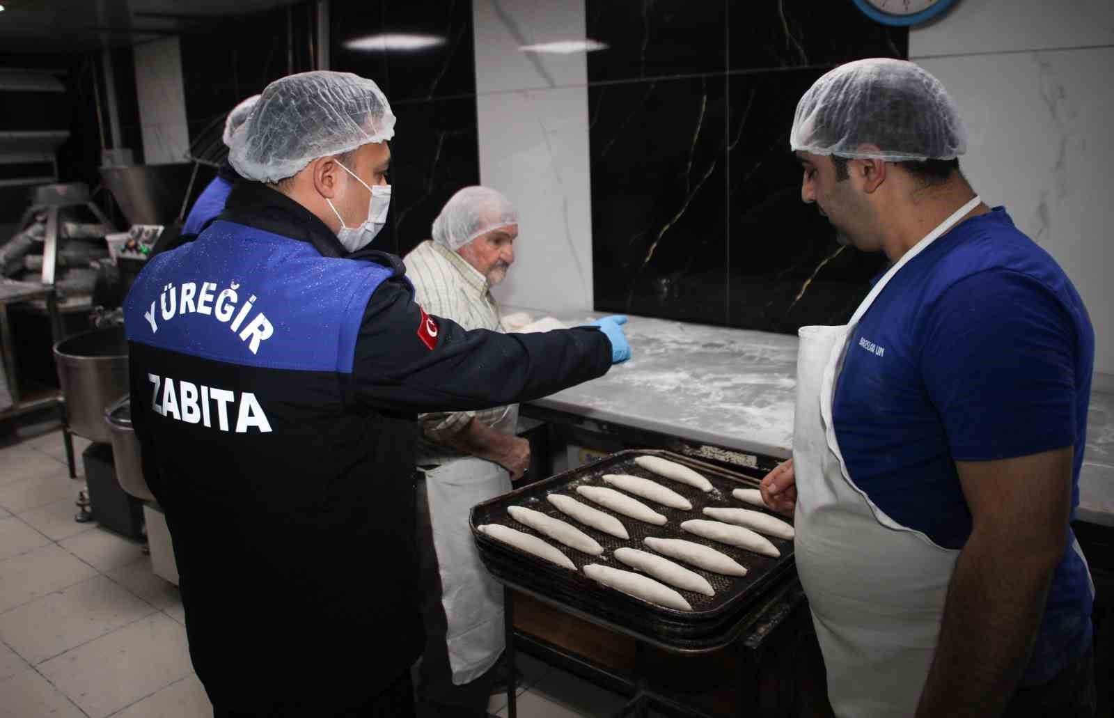 Yüreğir Belediyesi zabıta ekiplerinden fırınlara Ramazan denetimi