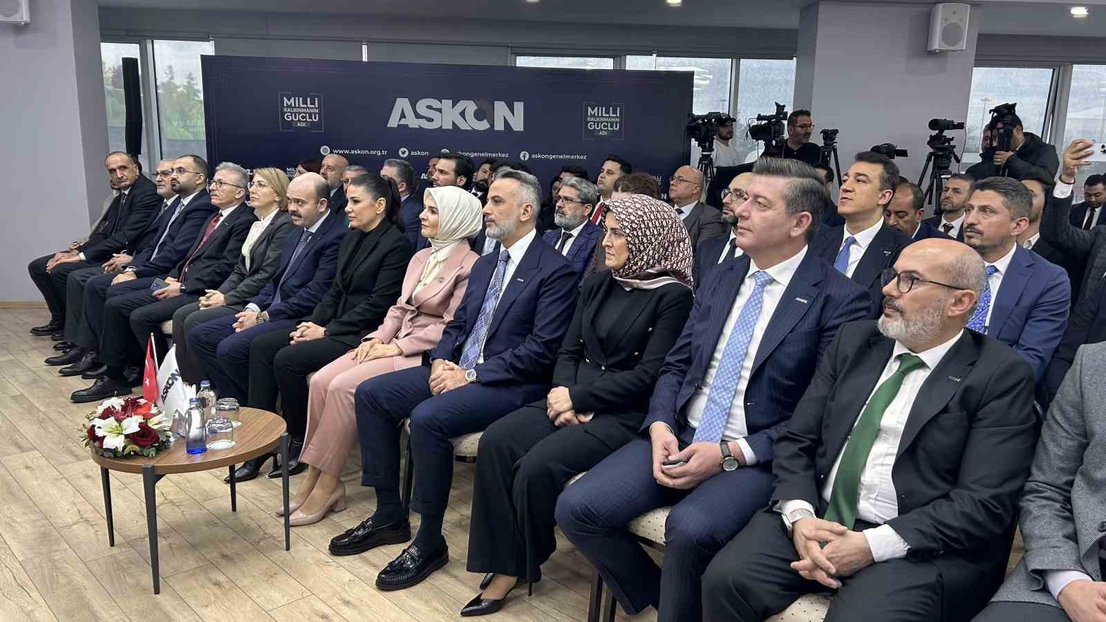 Aile ve Sosyal Hizmetler Bakanlığı&rsquo;yla iş d&uuml;nyası arasında aile kurumunu g&uuml;&ccedil;lendirecek iş birliği protokol&uuml; imzalandı
