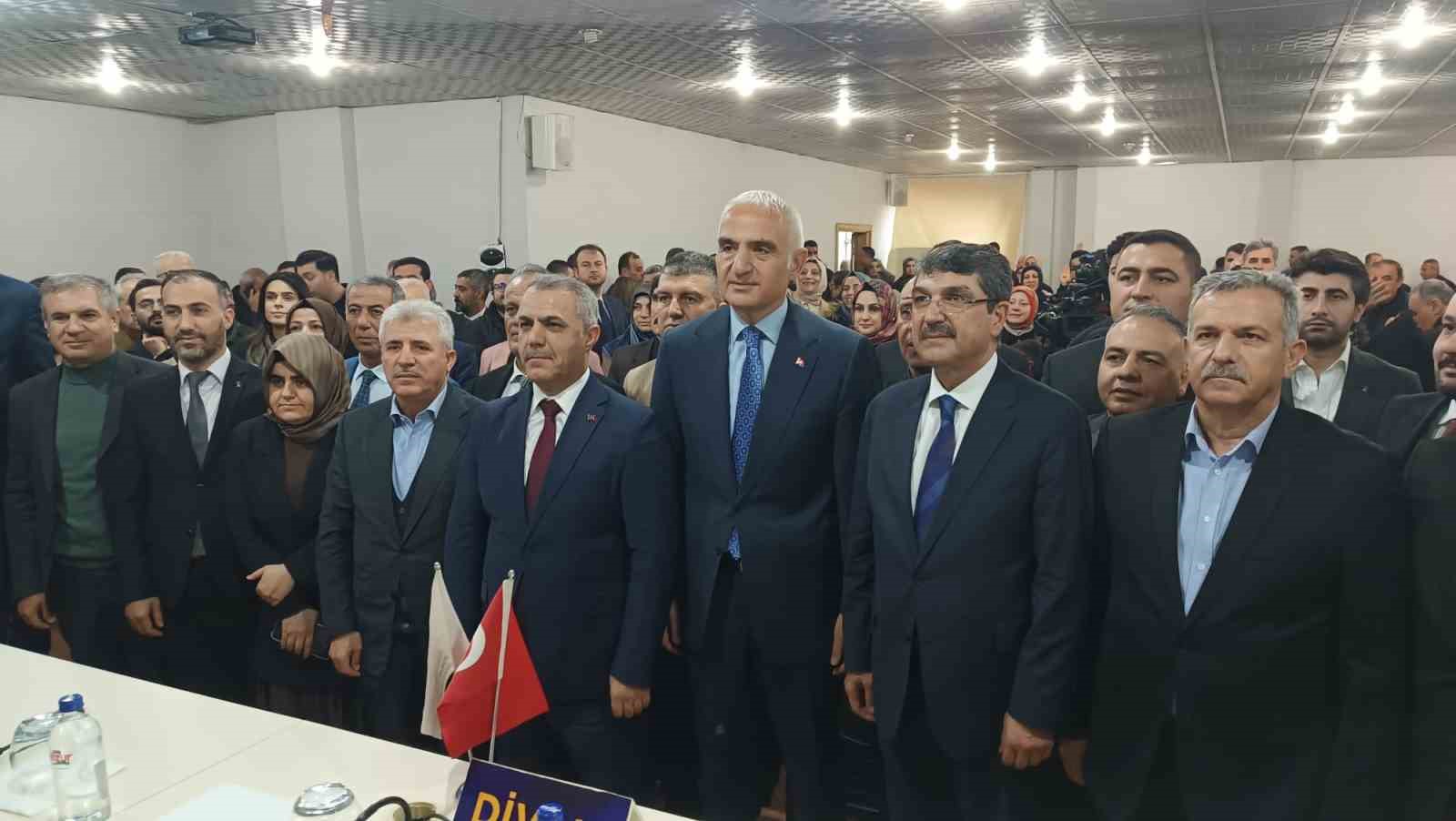 Bakan Mehmet Nuri Ersoy: "Batman&rsquo;a 24 yılda 474 milyon liralık k&uuml;lt&uuml;r ve turizm yatırımı yaptık"
