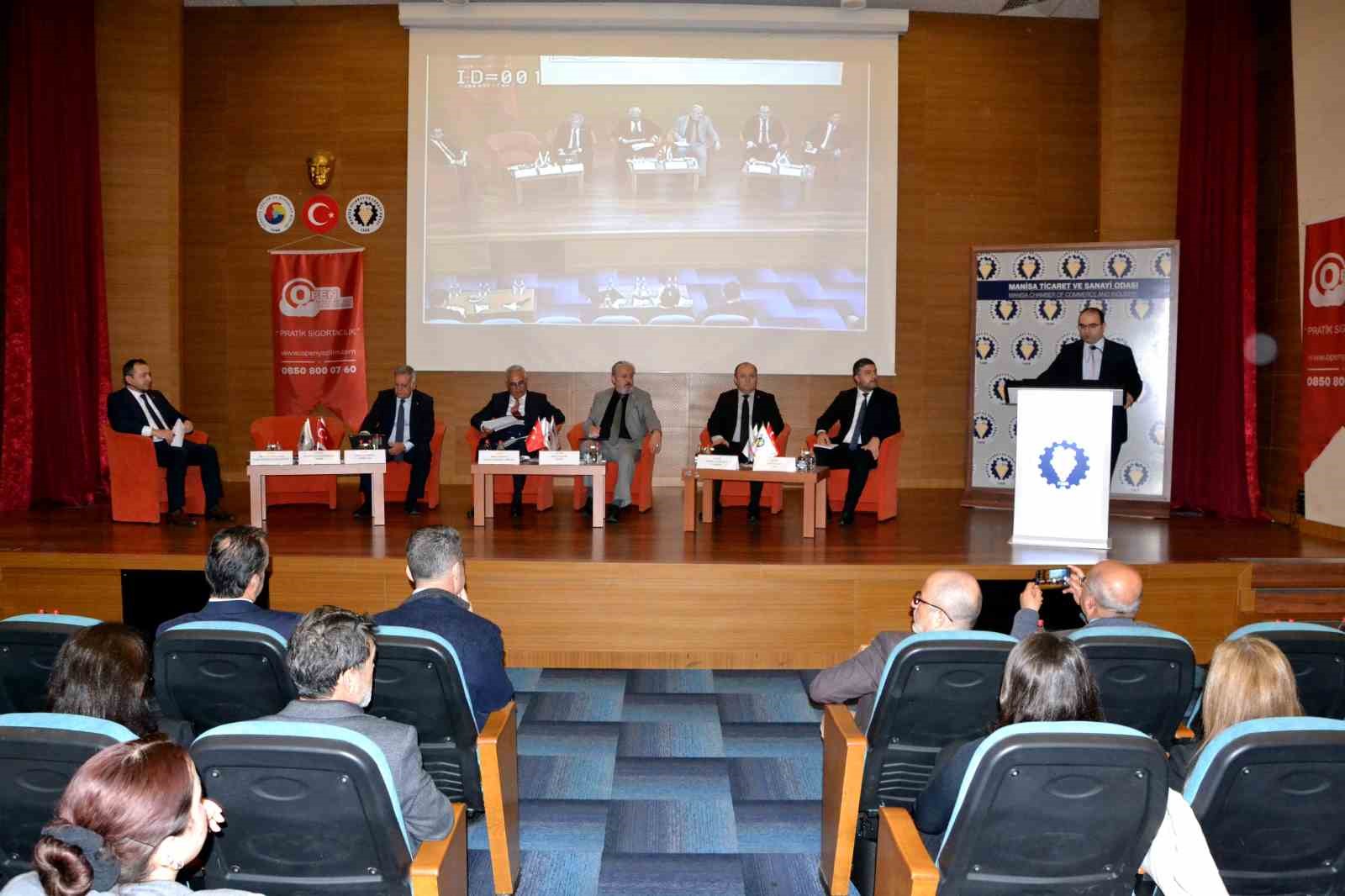 Manisa&rsquo;da sigorta sekt&ouml;r&uuml;n&uuml;n yol haritası belirlendi
