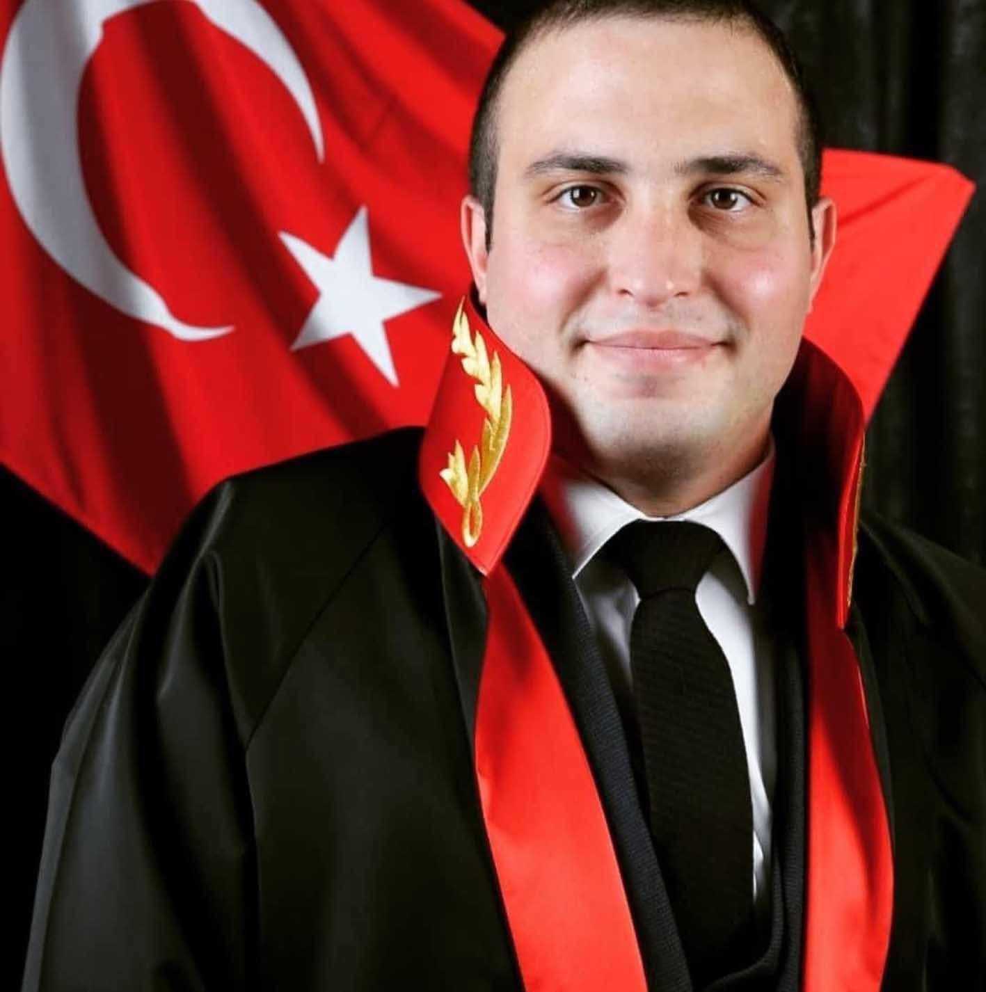 Babaeskili gen&ccedil; hakim son yolculuğuna uğurlandı
